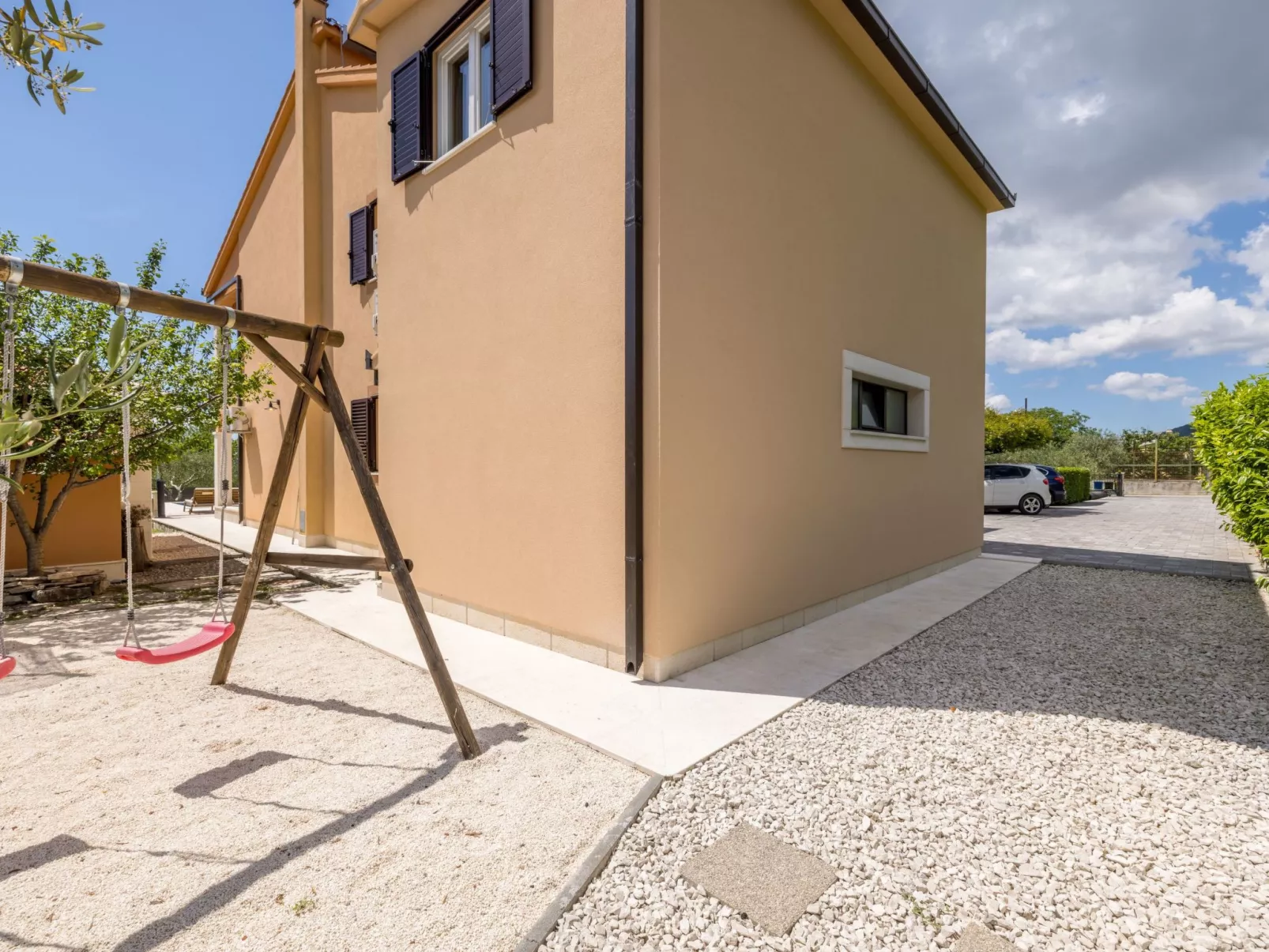 Villa Oasis privater Pool für bis zu 10 Personen-Buiten