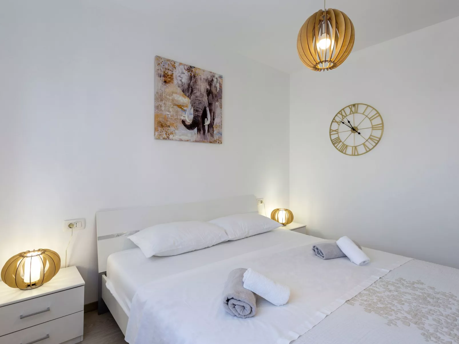 Schöne Wohnung Funtana Nr.1-Binnen