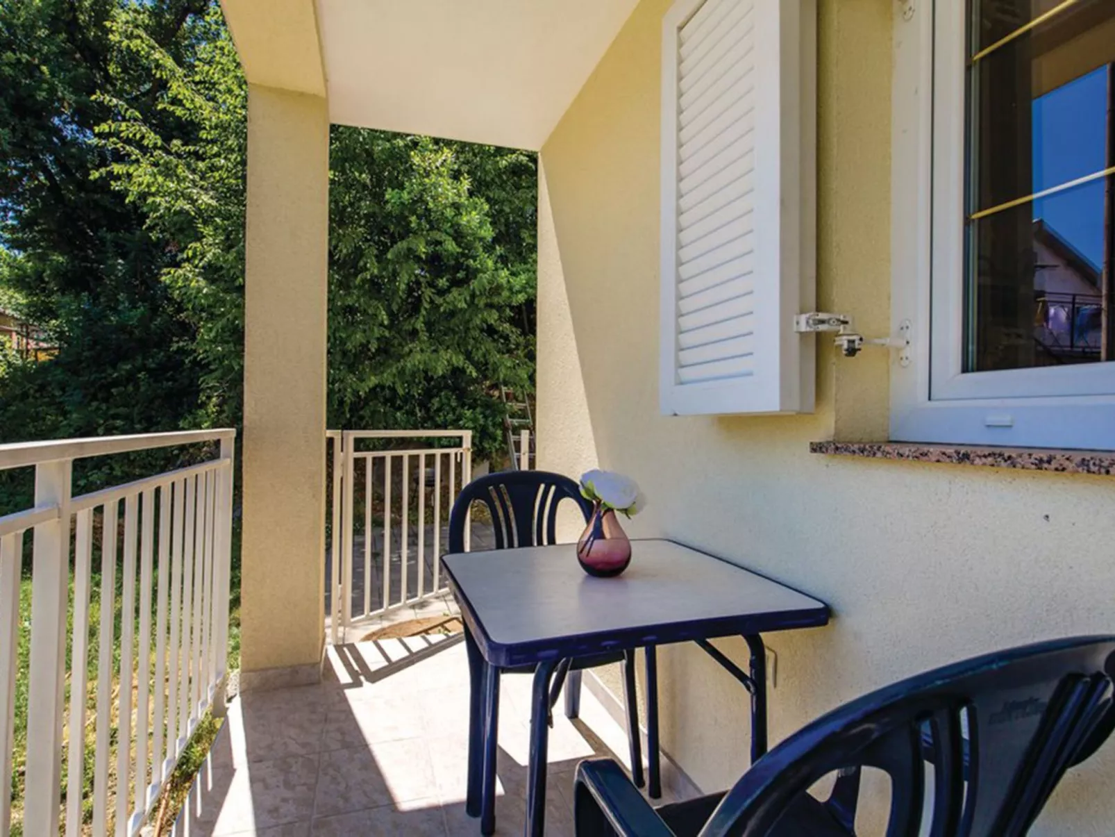 Charmante Wohnung "Relax 2" mit kostenlosem Parkplatz-Buiten