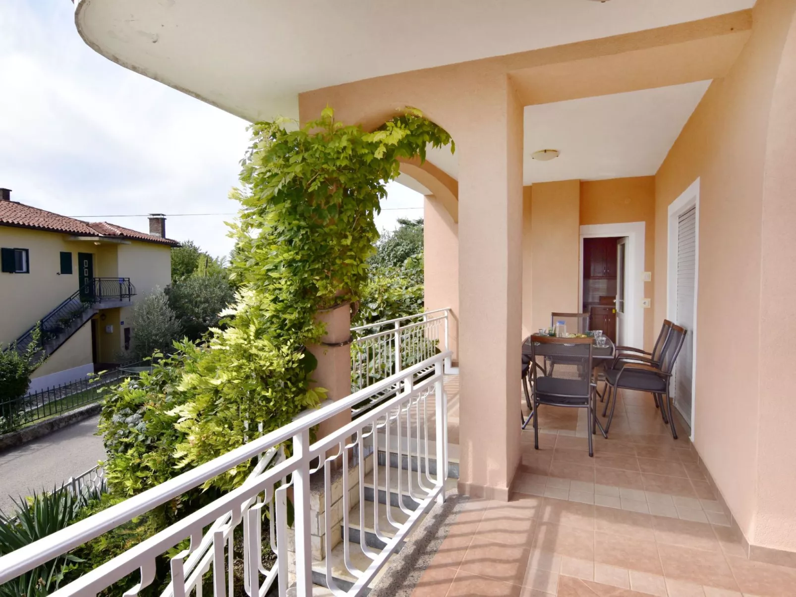 Zwei-Zimmer-Wohnung in der Nähe des Meeres Umag - Buiten