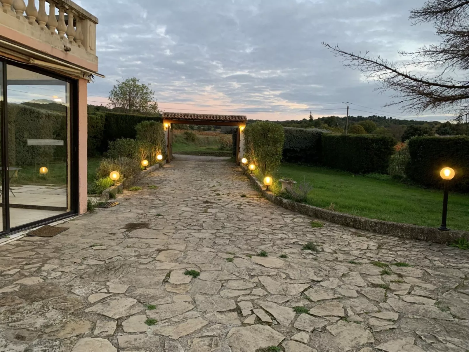 Provençal Privates Schwimmbad, Haustiere willkommen-Buiten