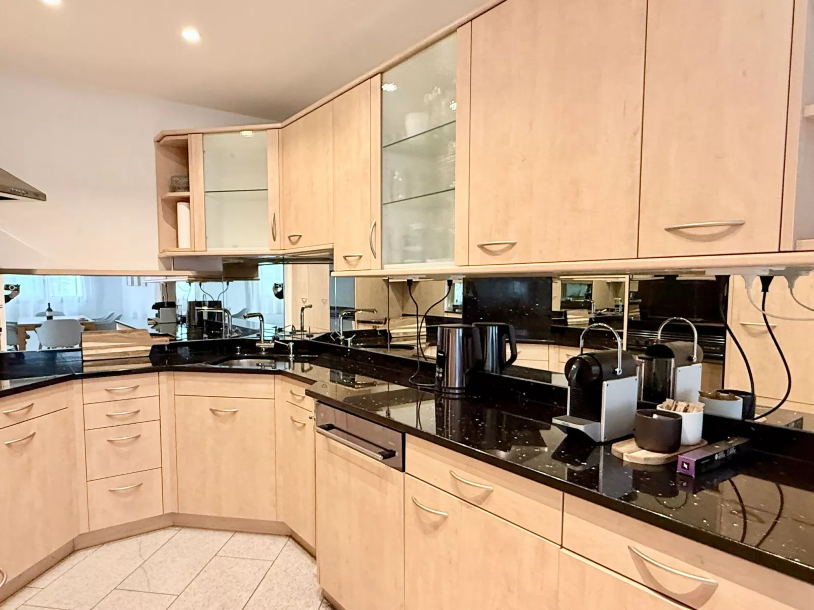 Familienfreundliche und gemütliche 3.5 Wohnung mit Garten-Binnen