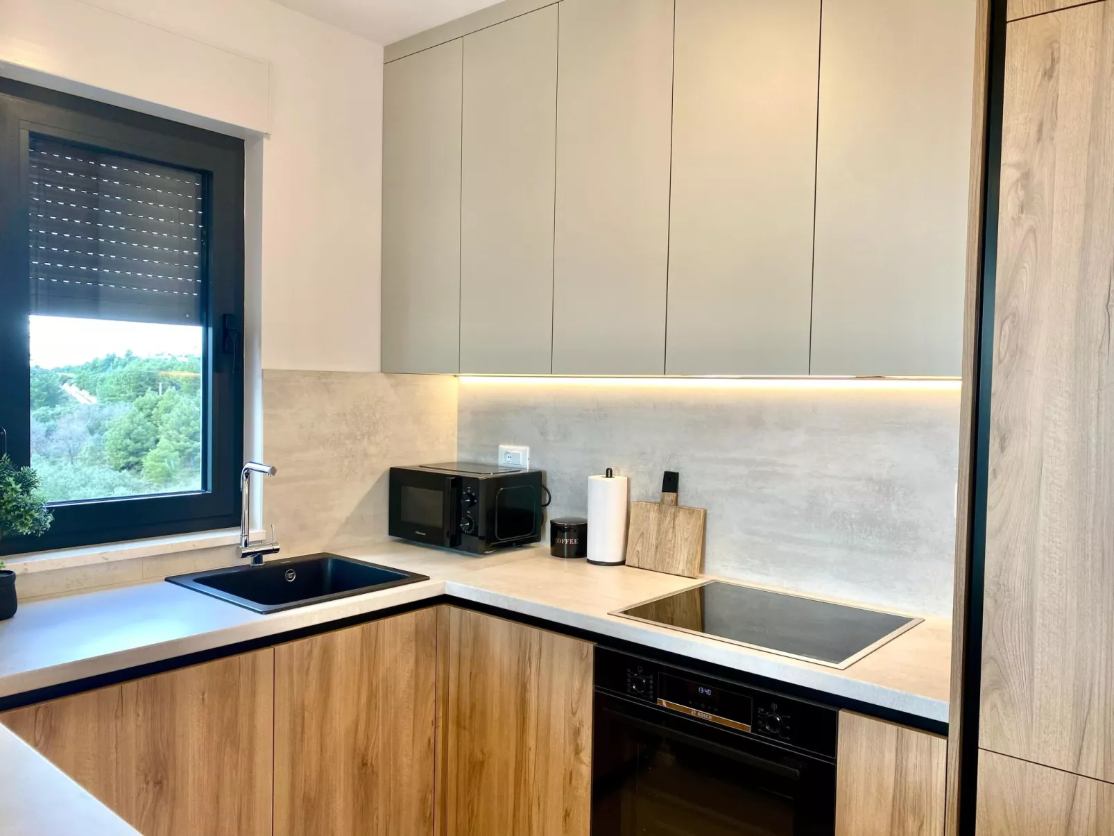 Villa mit beheiztem Infinity-Pool und Massagedüsen-Binnen