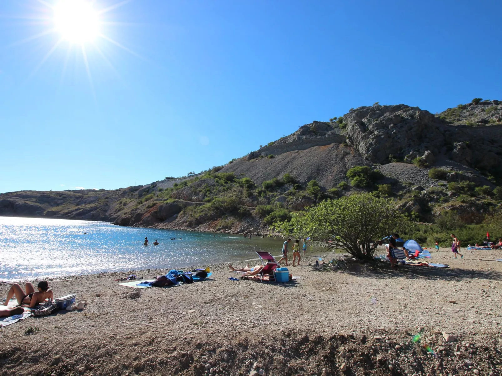 Wunderschönes Ferienhaus in Povile mit Garten, Terrasse und Grill und Meerblick-Buiten