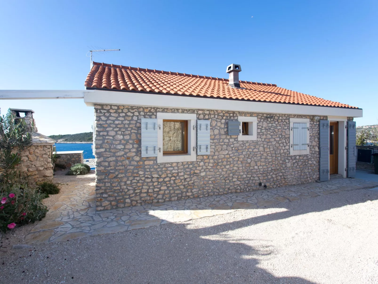 In Sevid mit Gemeinsamer Terrasse und Meerblick-Buiten