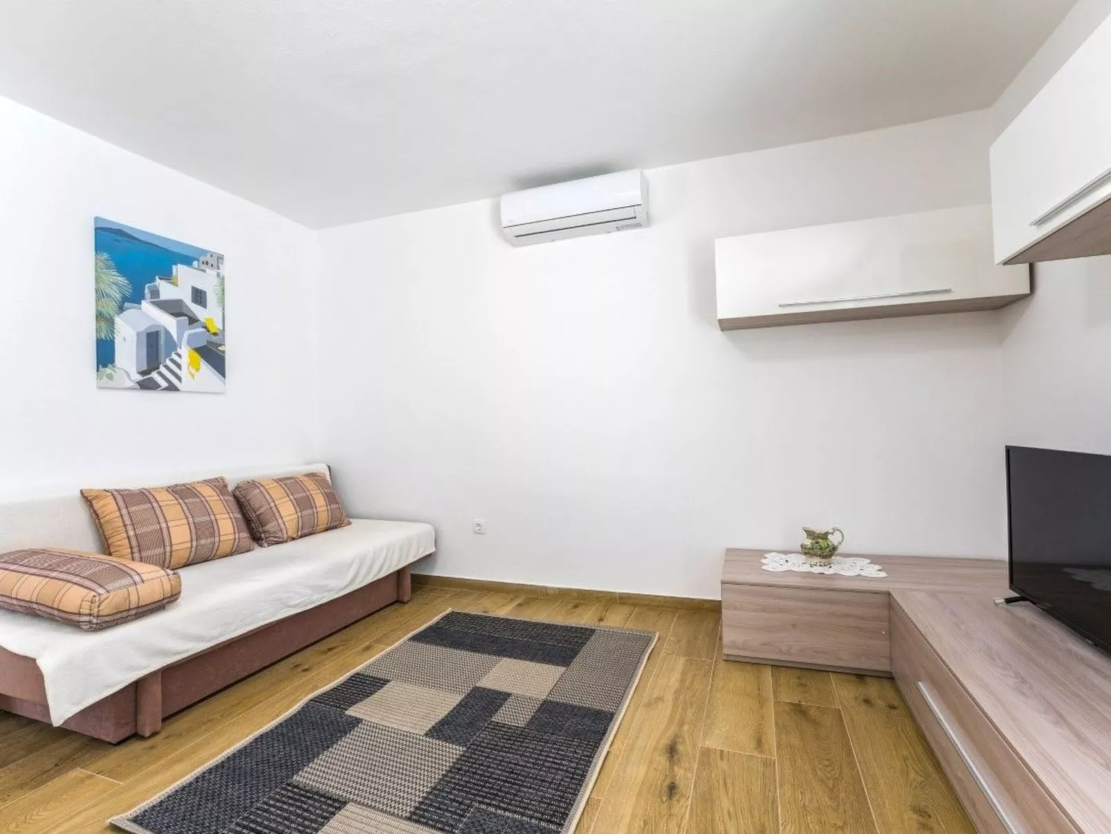 Luxuswohnung Bianca mit Pool-Binnen