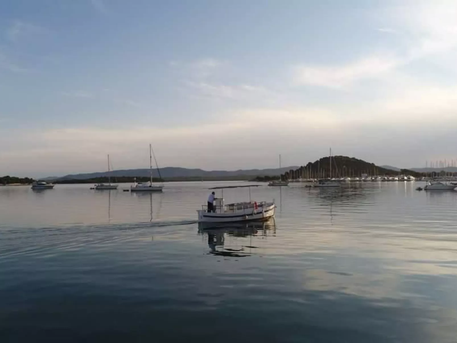 Strandappartement Ana mit Meerblick, Garten, Grillplatz - Buiten