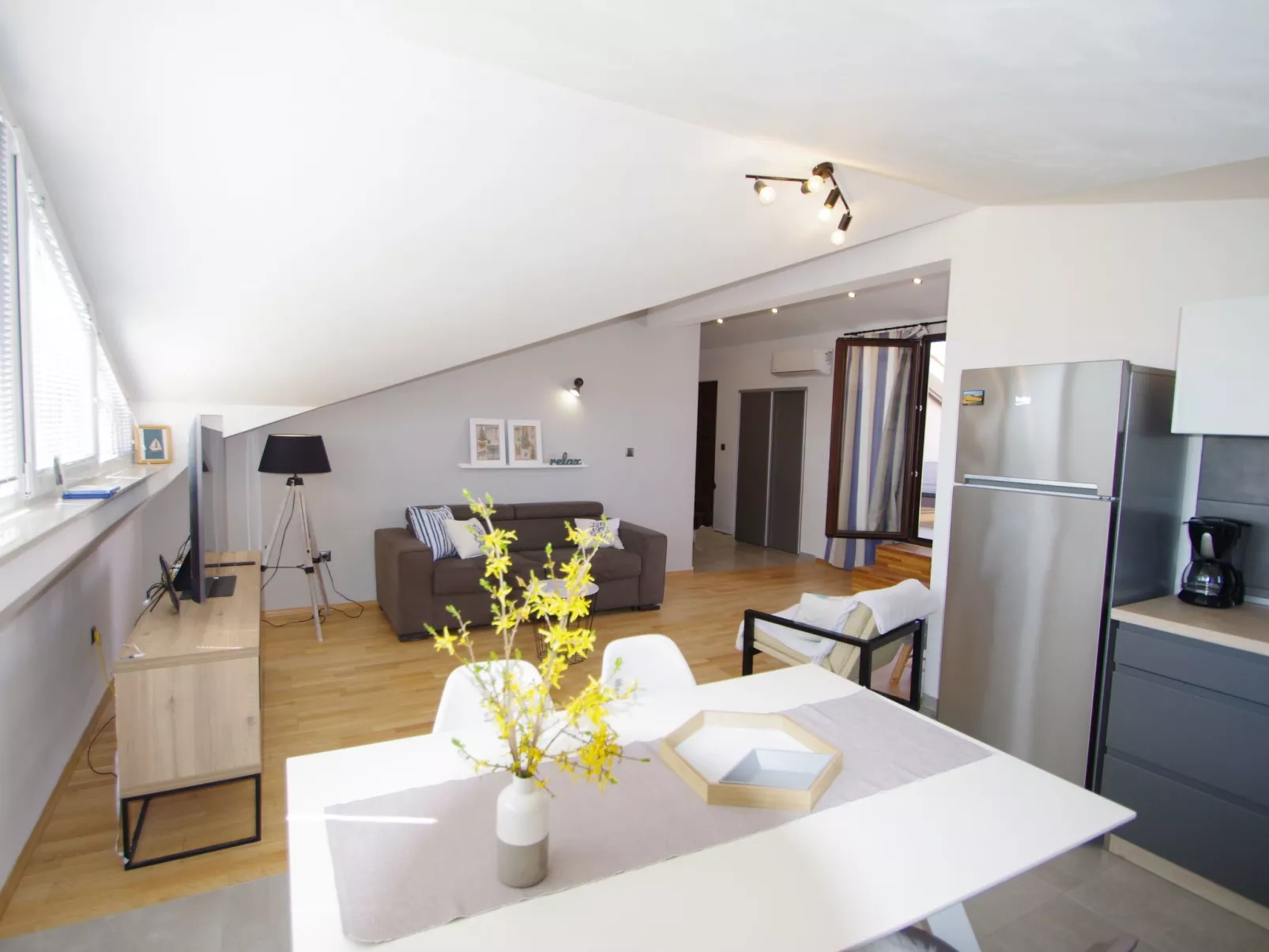 In Valbandon mit schönem Balkon-Binnen