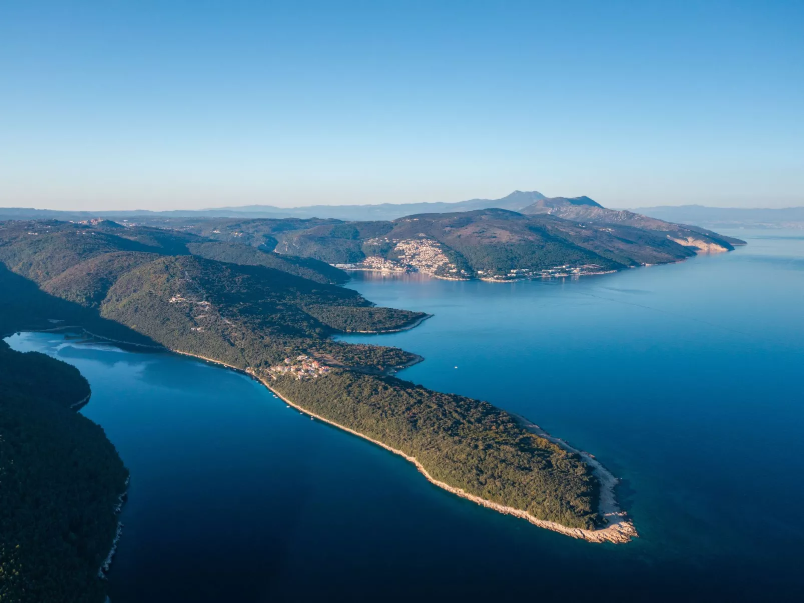 Villa "Francesca" mit Garten, Grill und Pool-Buiten