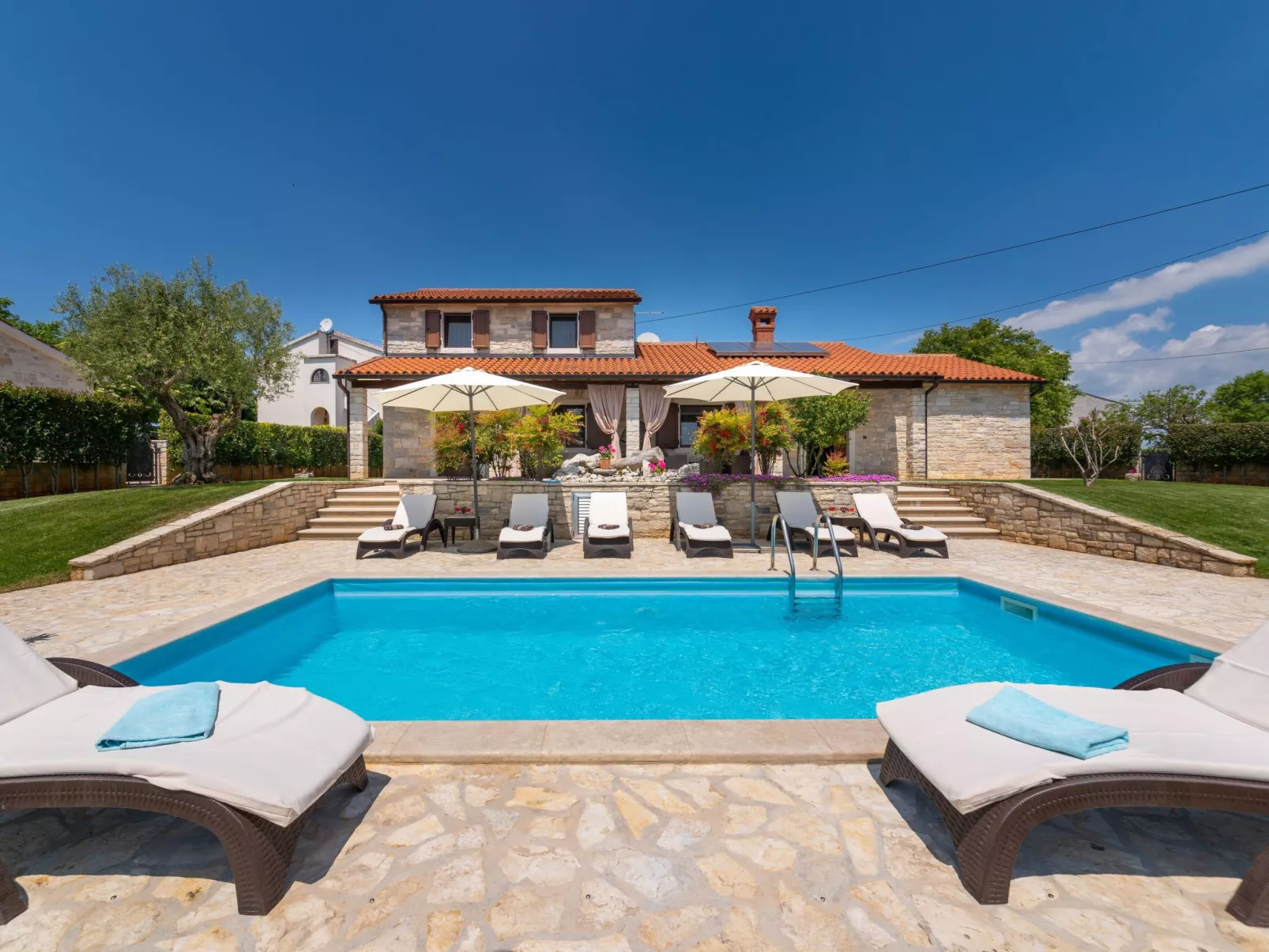 Landhaus Villa Casa Danijel mit Pool und Meerblick-Buiten