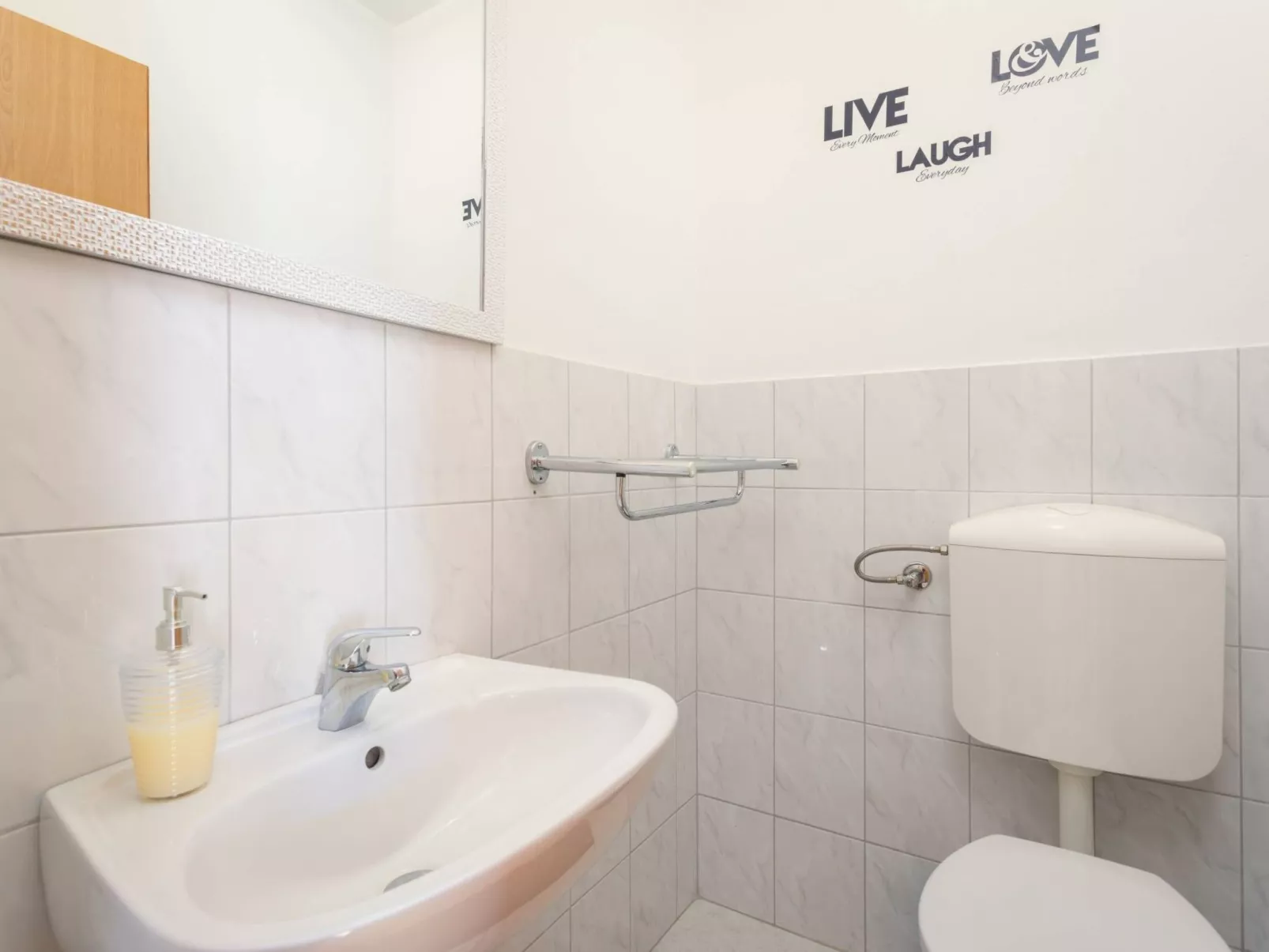 Ferienvilla "Ena"-Binnen