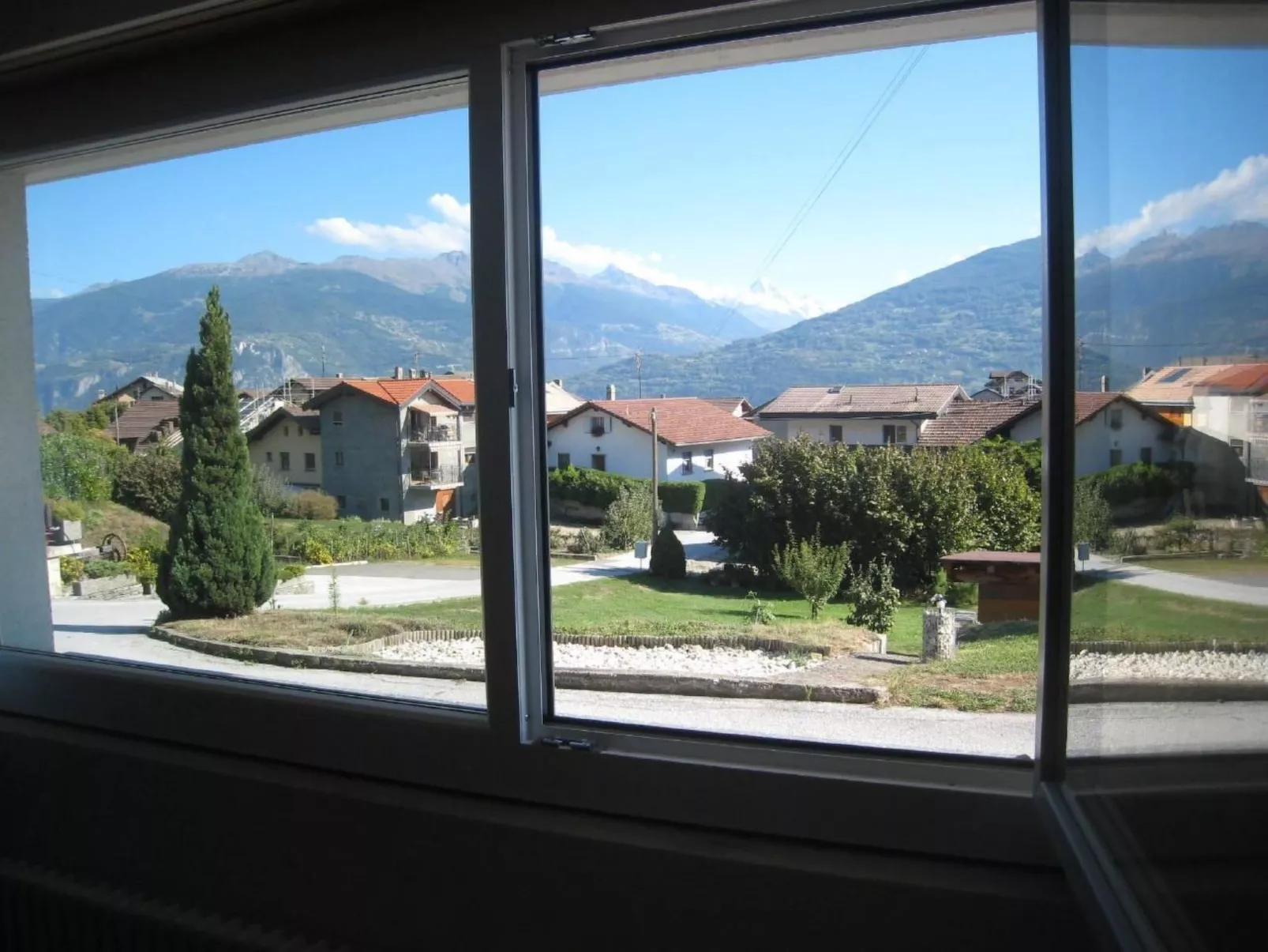 Dent Blanche-Image-tags.info