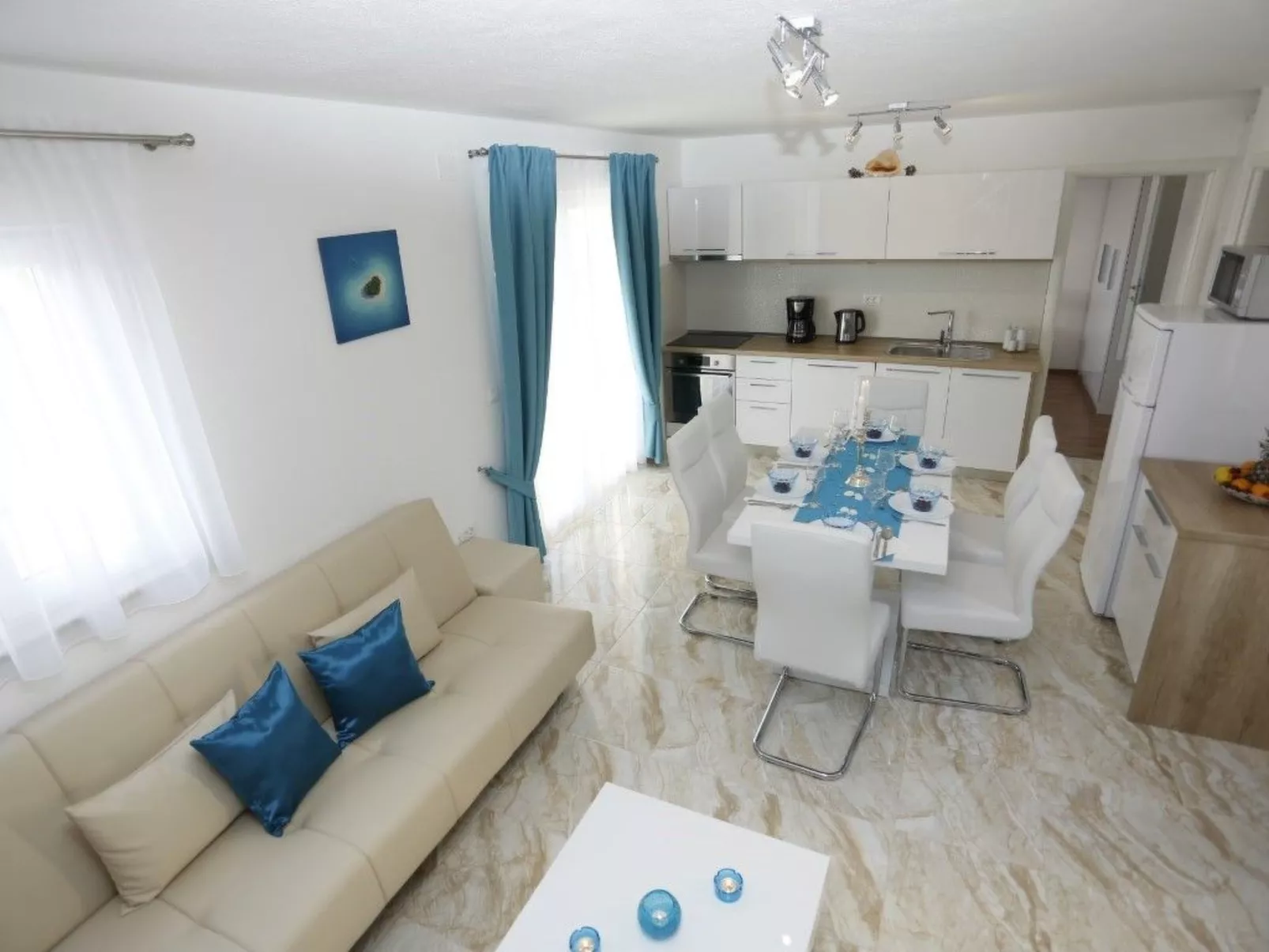 Villa Mis, Haus in Supetar mit privatem Pool-Binnen