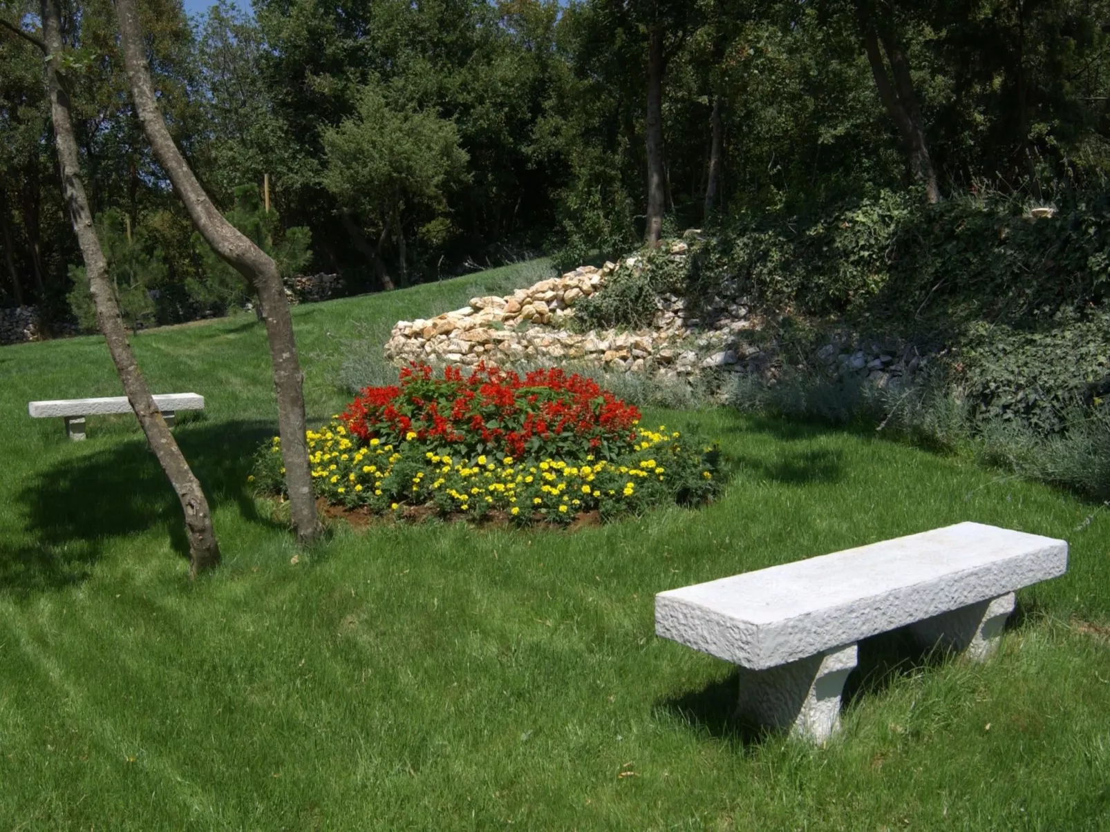 Villa Biljana, mit Zugang zu zwei Gemeinschaftspools-Buiten