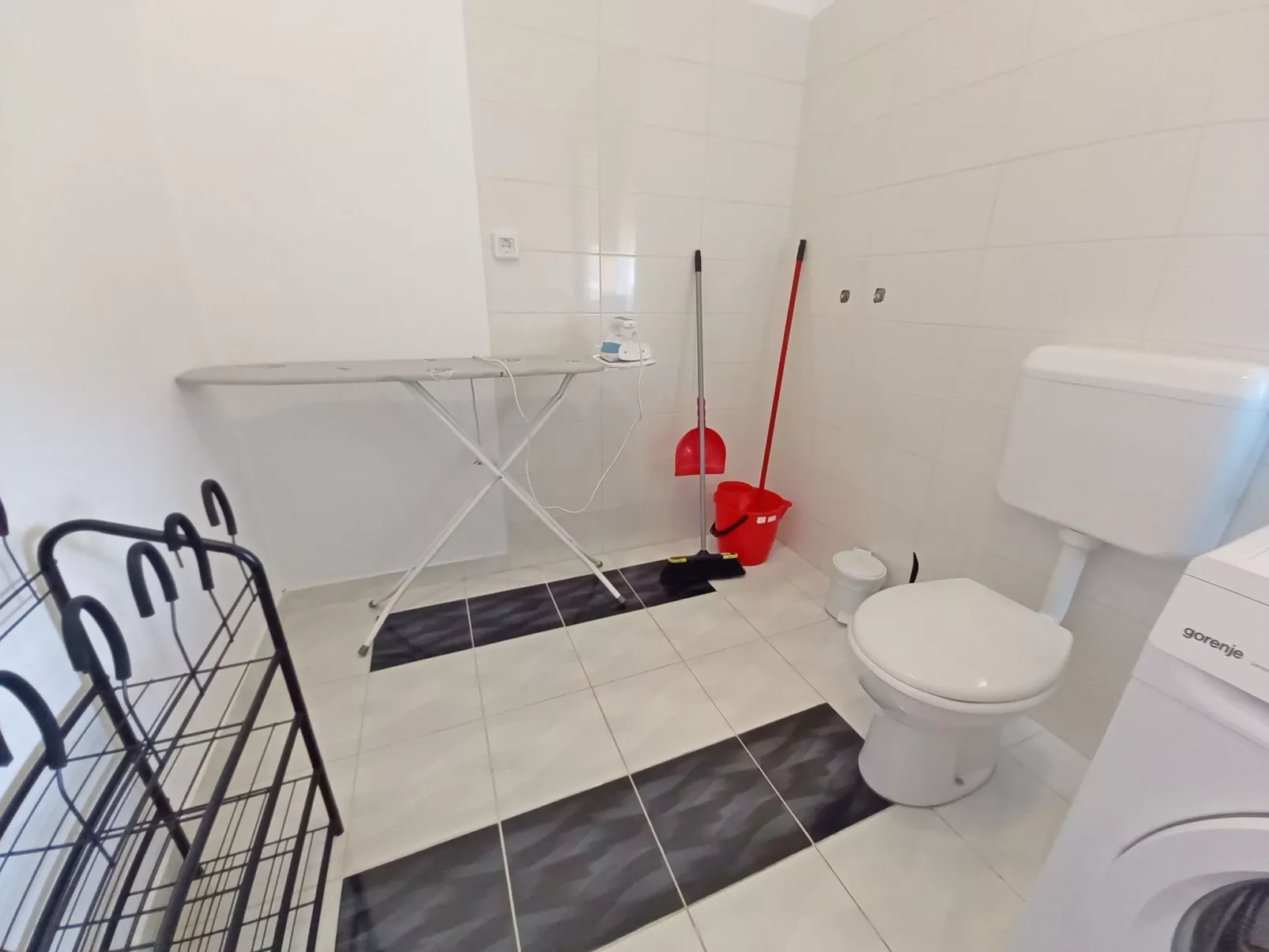 Haus in Sveti Kirin mit Privatem Pool, 4 Schlafzimmer-Binnen