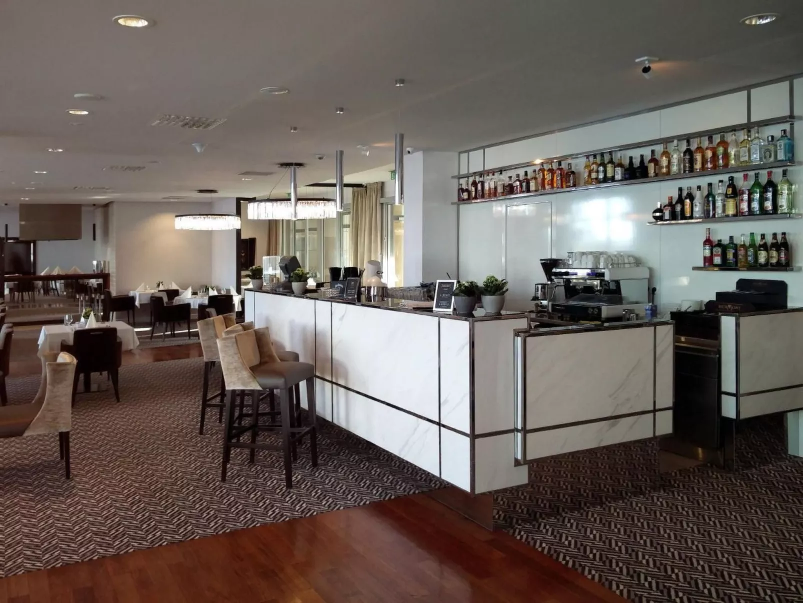 Penthouse direkt am Strand mit Meerblick-Image-tags.info