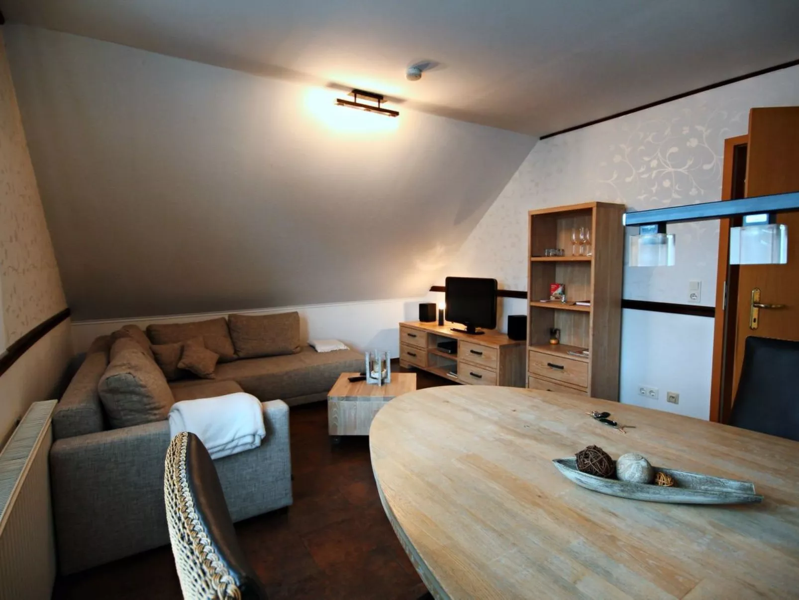 Höller-Image-tags.info