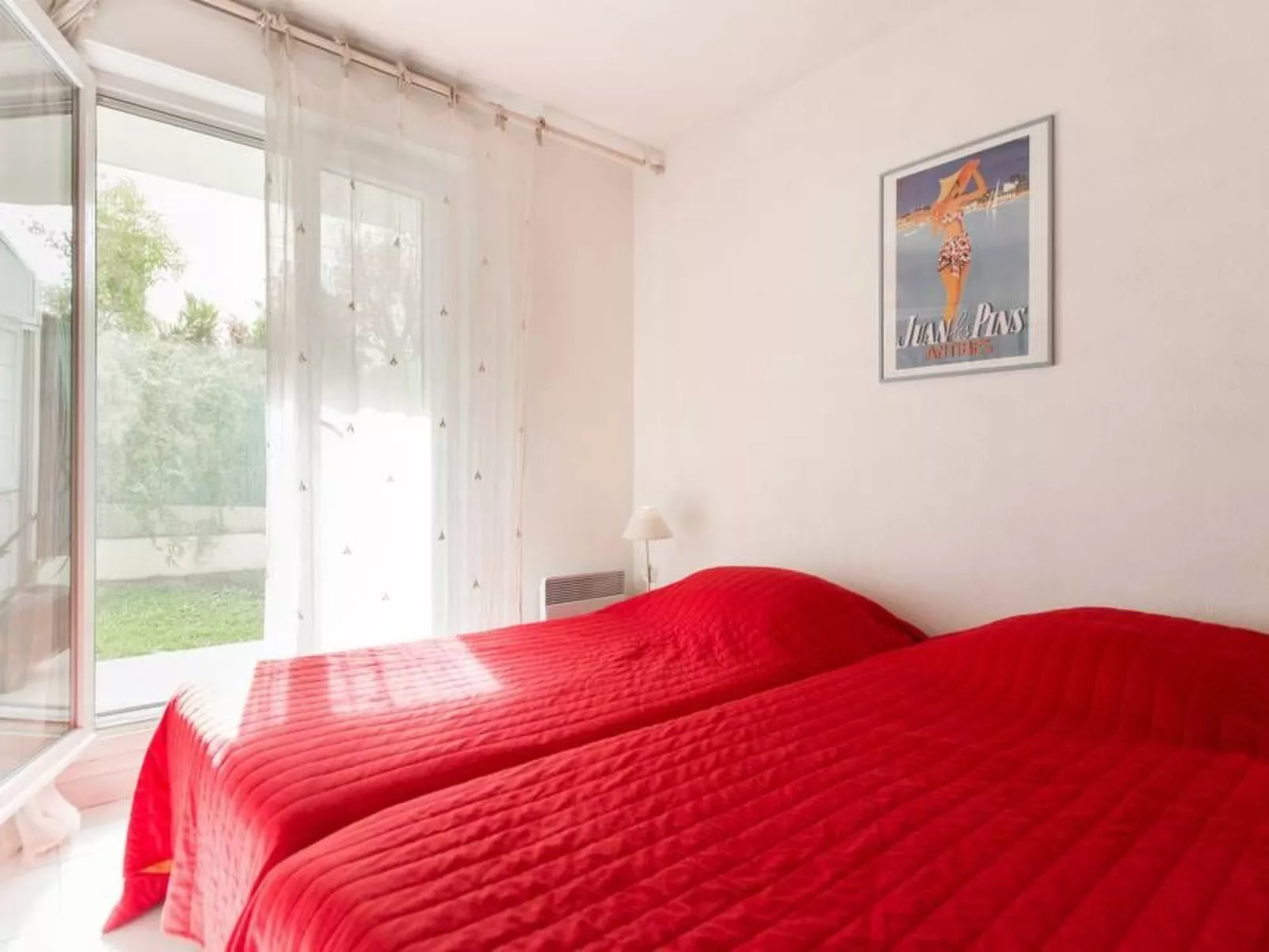 Mit privatem Garten und Terrasse-Binnen