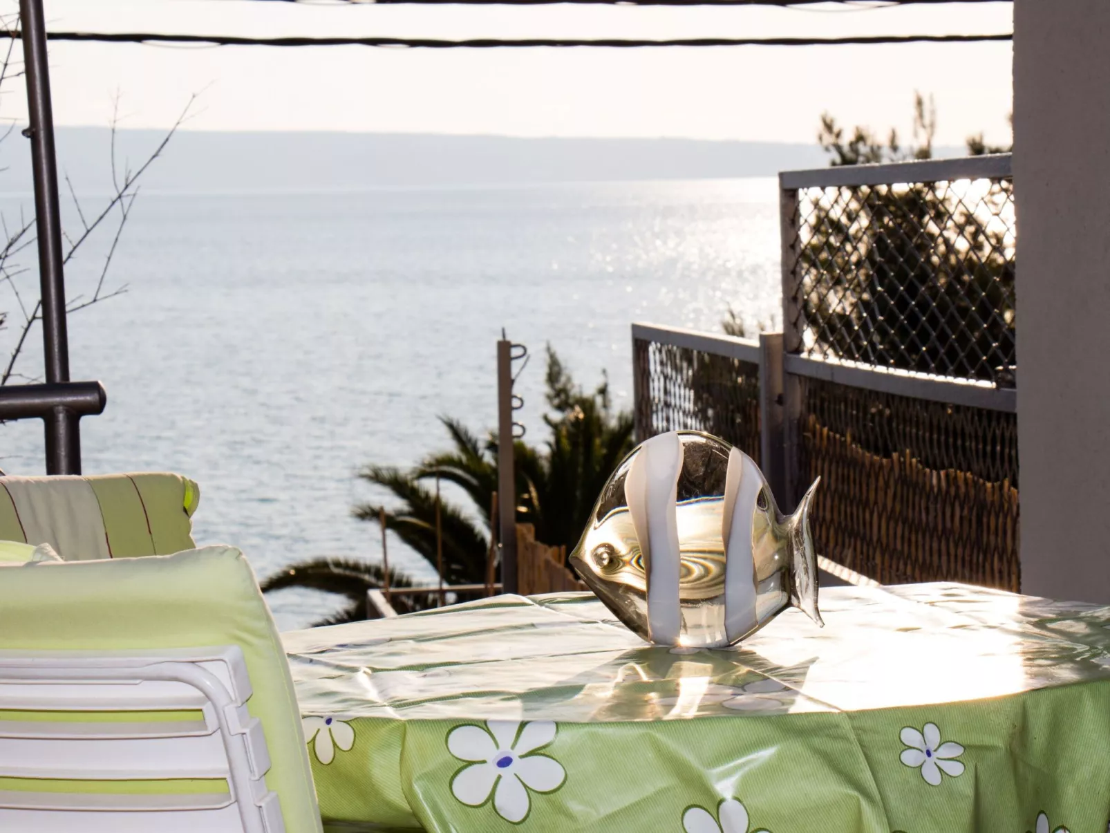 Moderne Ferienwohnung Bava-Buiten