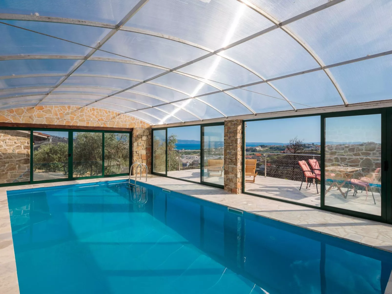 Ferienvilla Kalista mit Pool und tollem Ausblick-Image-tags.info