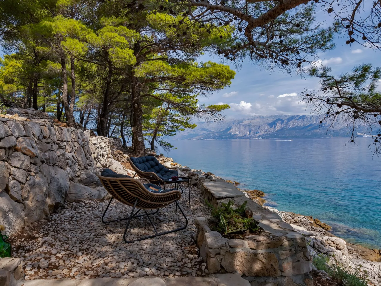 Haus in Općina Sućuraj mit Grill und Terrasse-Buiten