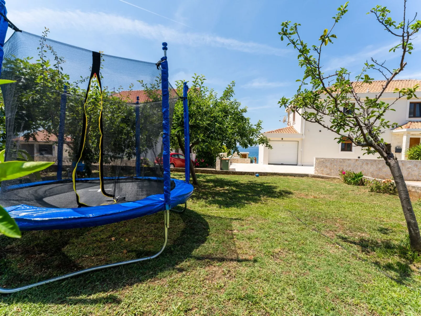 "Lenko 1" mit Blick auf das Wasser-Buiten