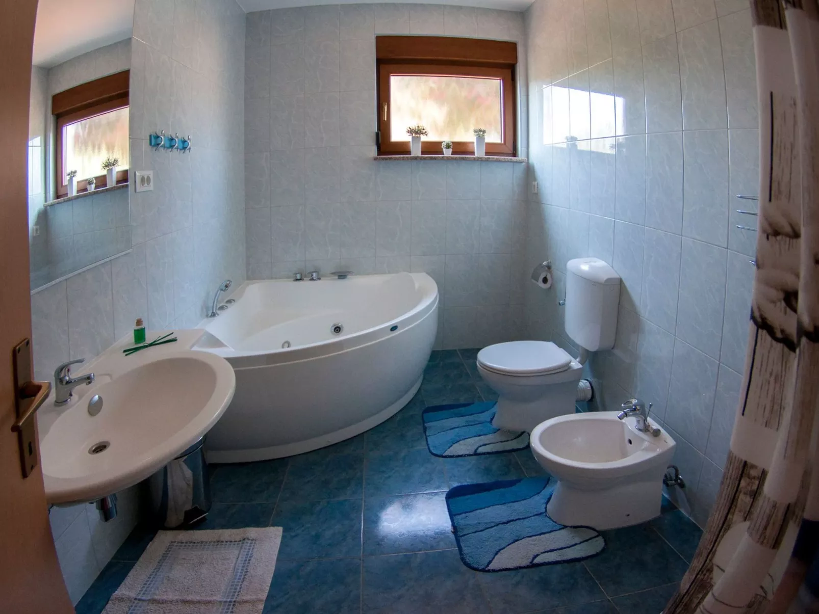 Erdgeschosswohnung für 7 Personen-Image-tags.info