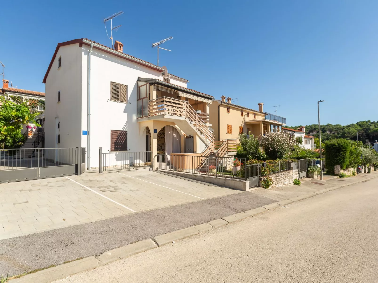 Rozi 4 in Strandnähe-Buiten