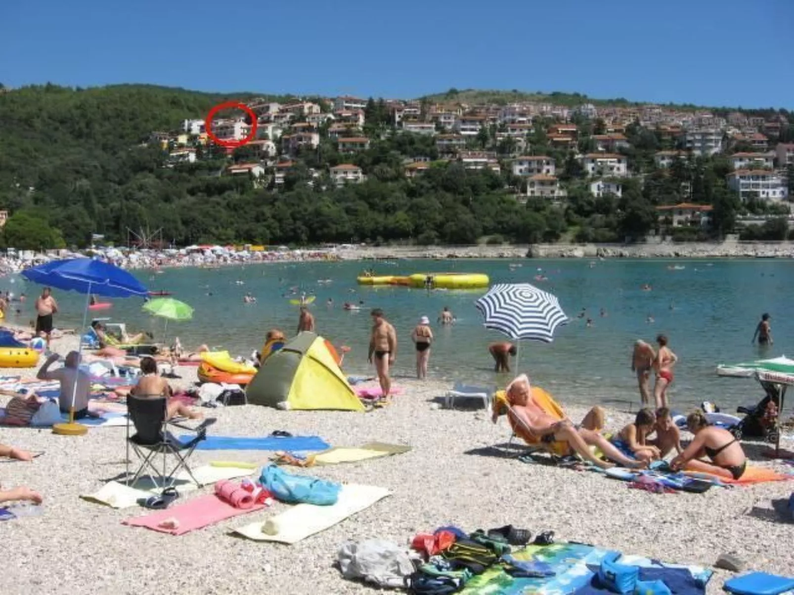 "Leonardo B2" mit Terrasse-Buiten