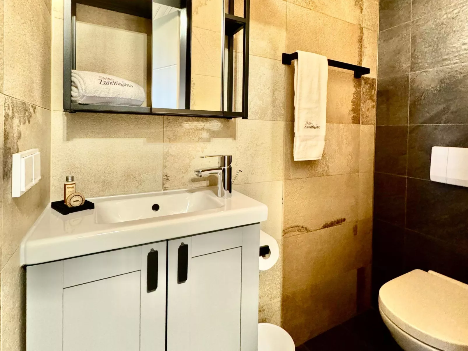 Zandtissimo79-Binnen