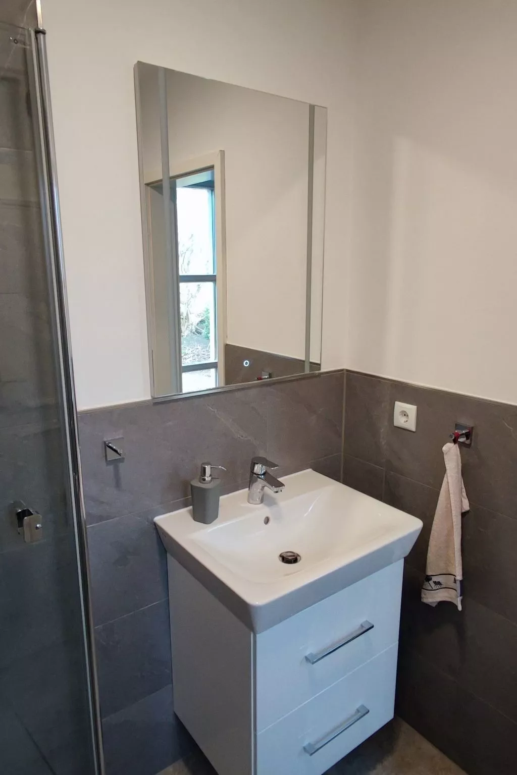 Sina-Image-tags.info