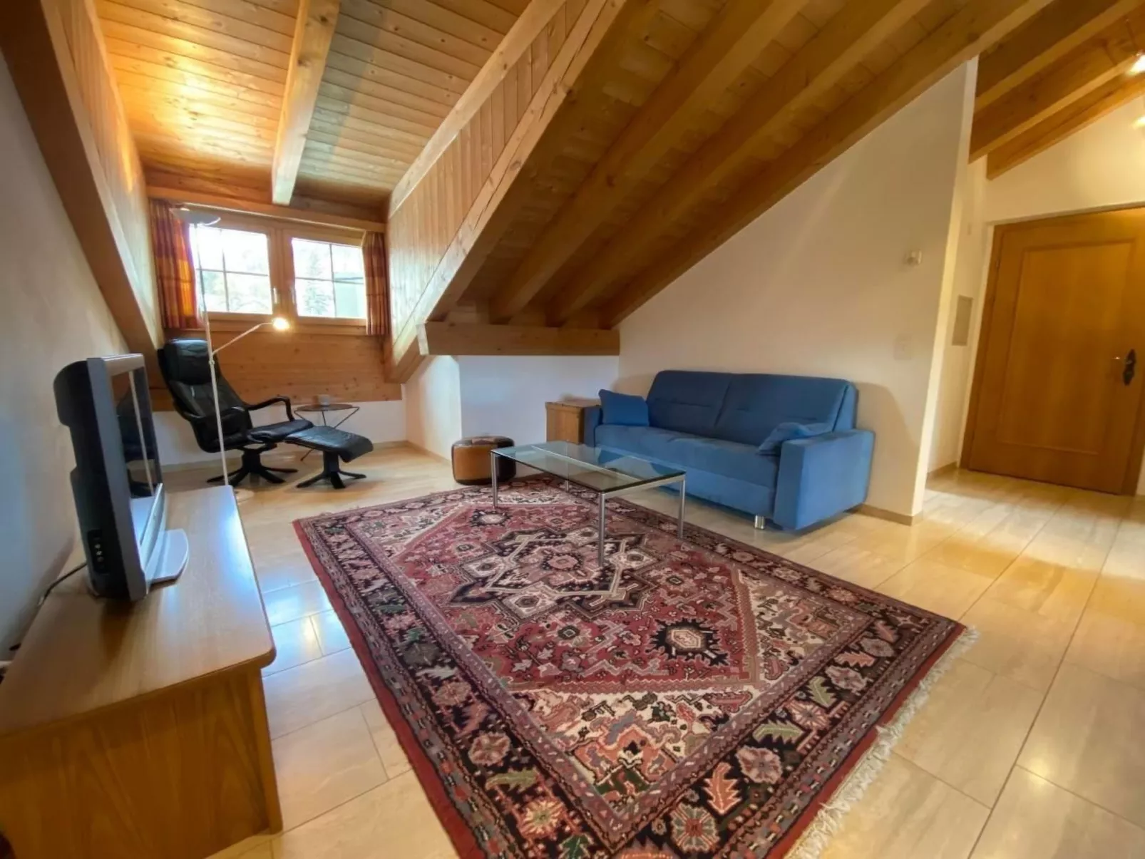 Haus Suot Chesas 8b-Binnen