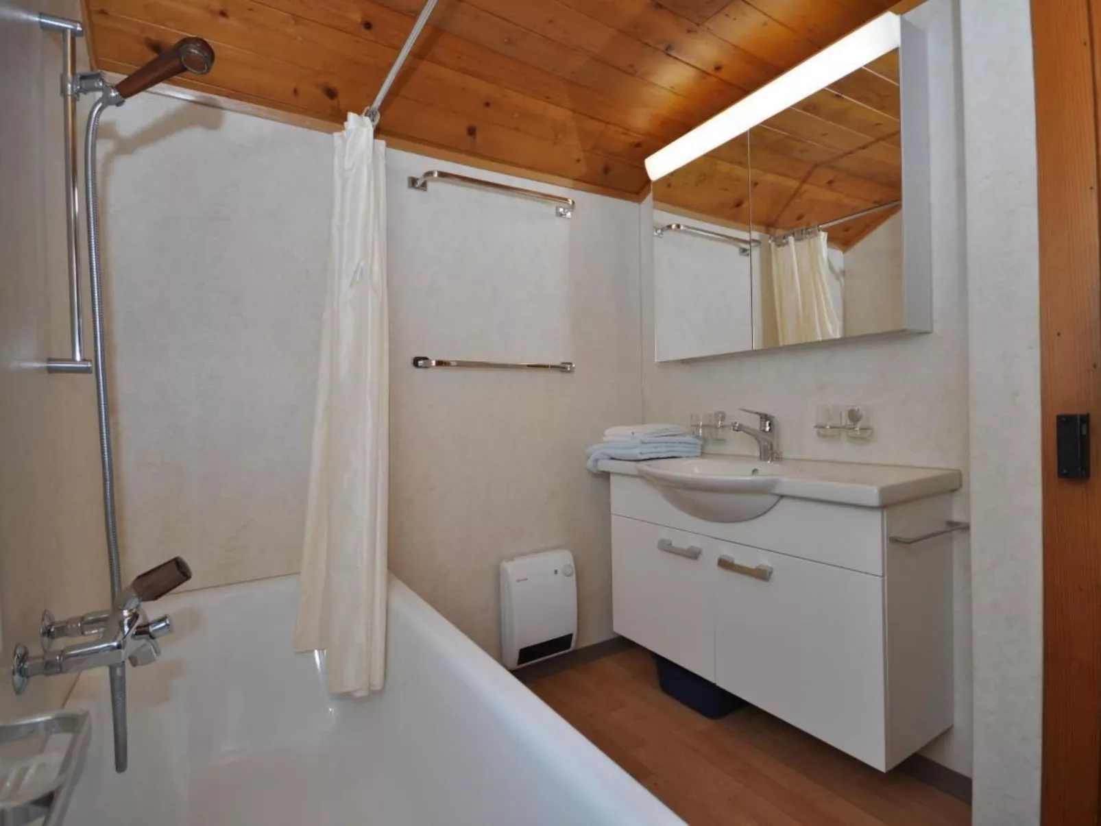 Apartment Ost - Image-tags.info