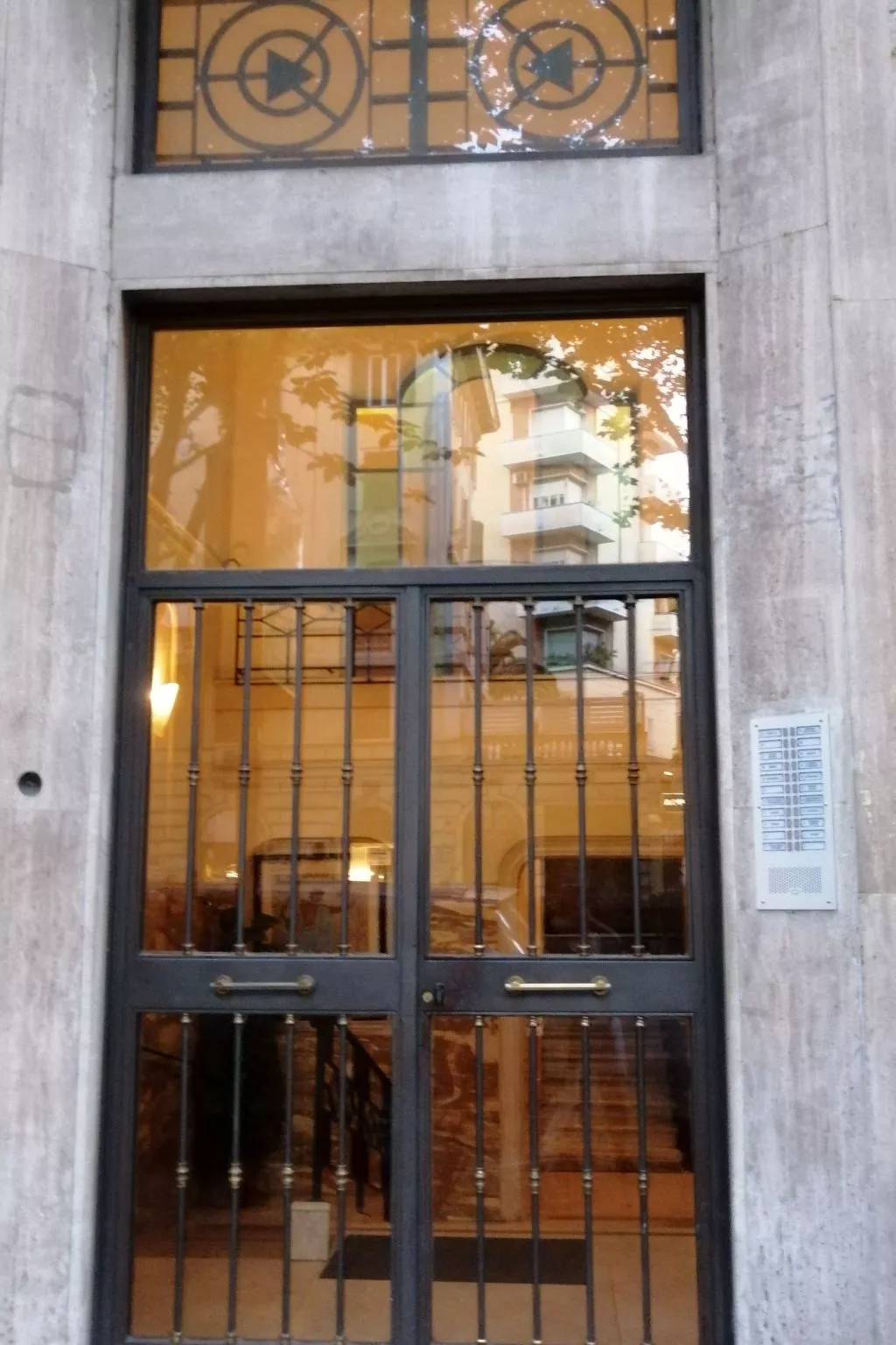 Mit privatem Balkon-Buiten