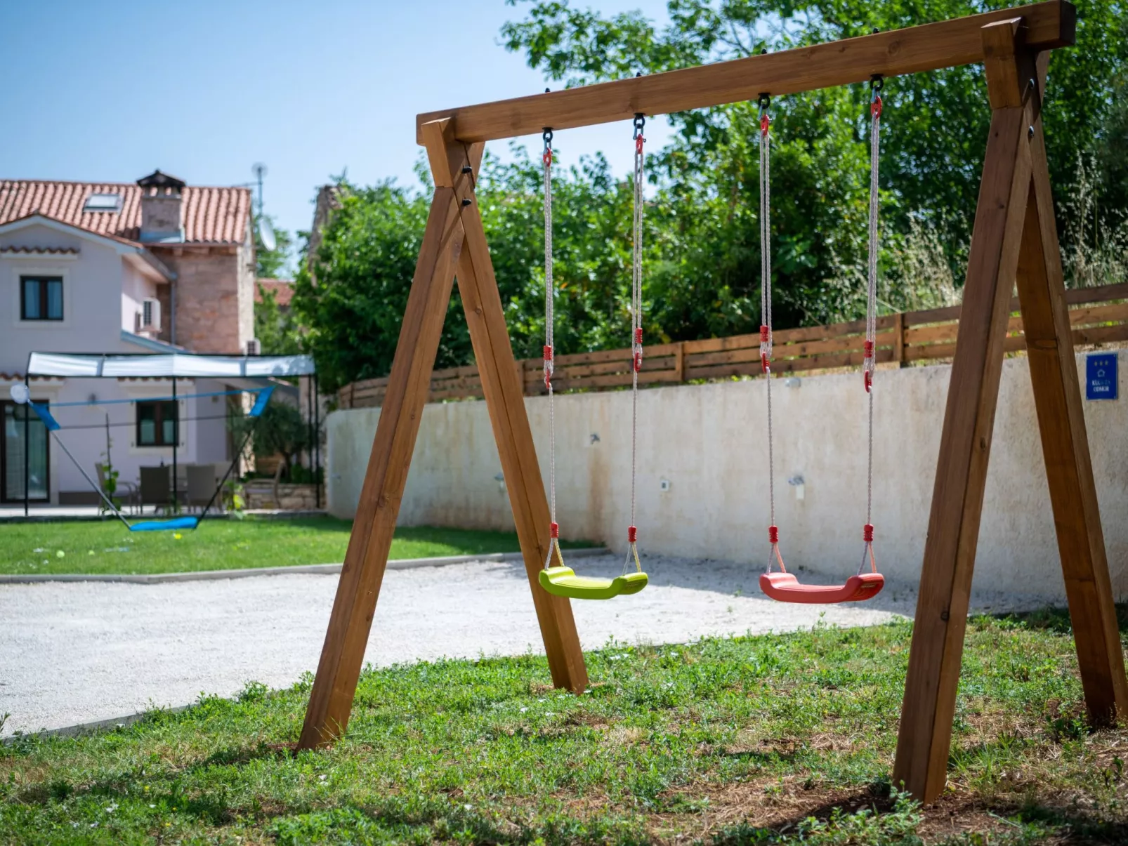 Typisch istrisches Steinhaus Brnistra in Rakalj-Image-tags.info