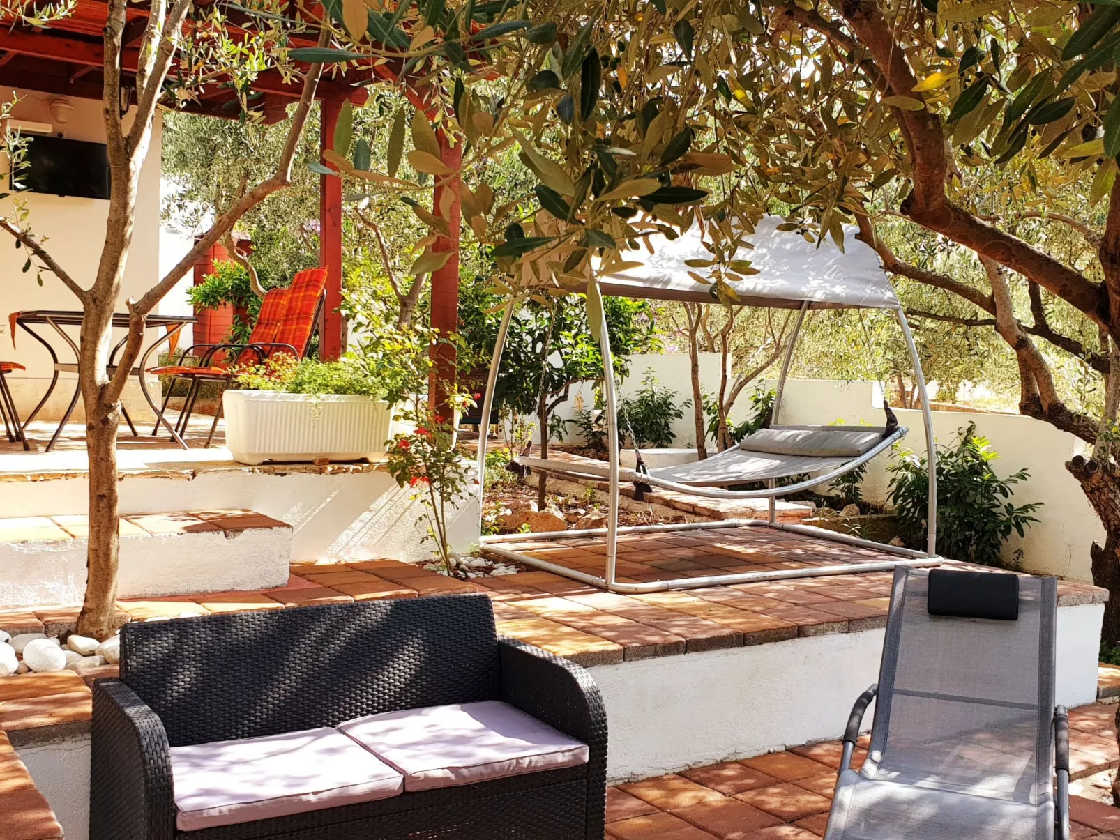 Geräumiges Ferienhaus mit Terrasse und Garten-Image-tags.info