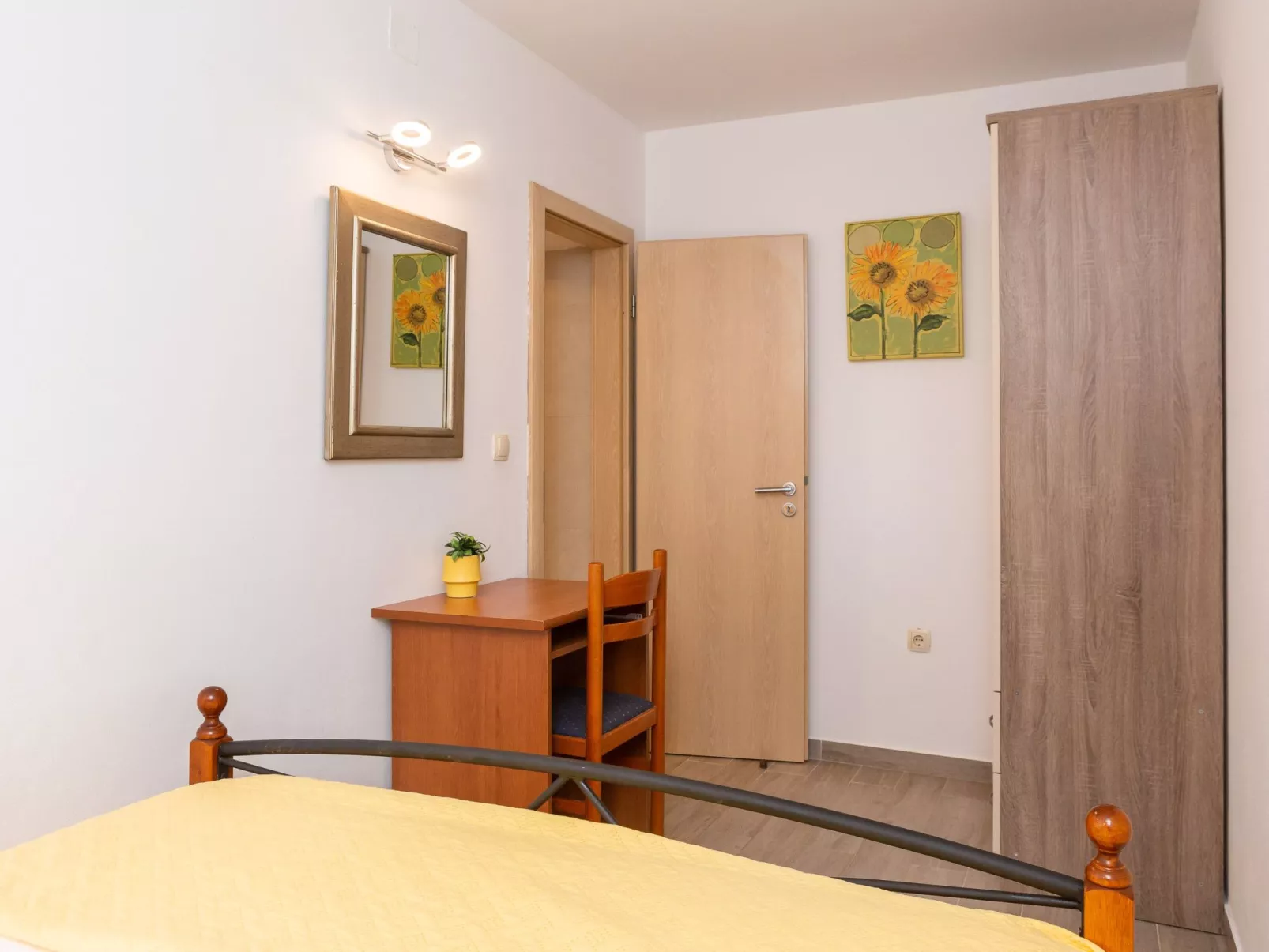 Sonnenaufgang an der Adria - Strandhaus-Binnen