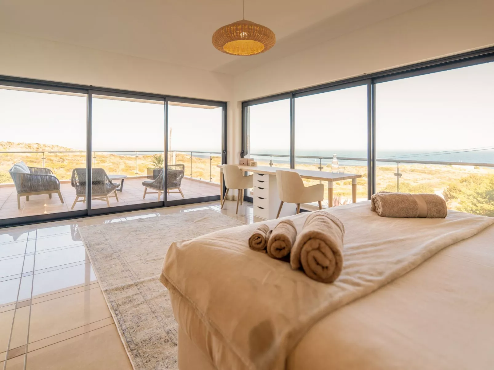 Villa Izabel Meerblick-Binnen