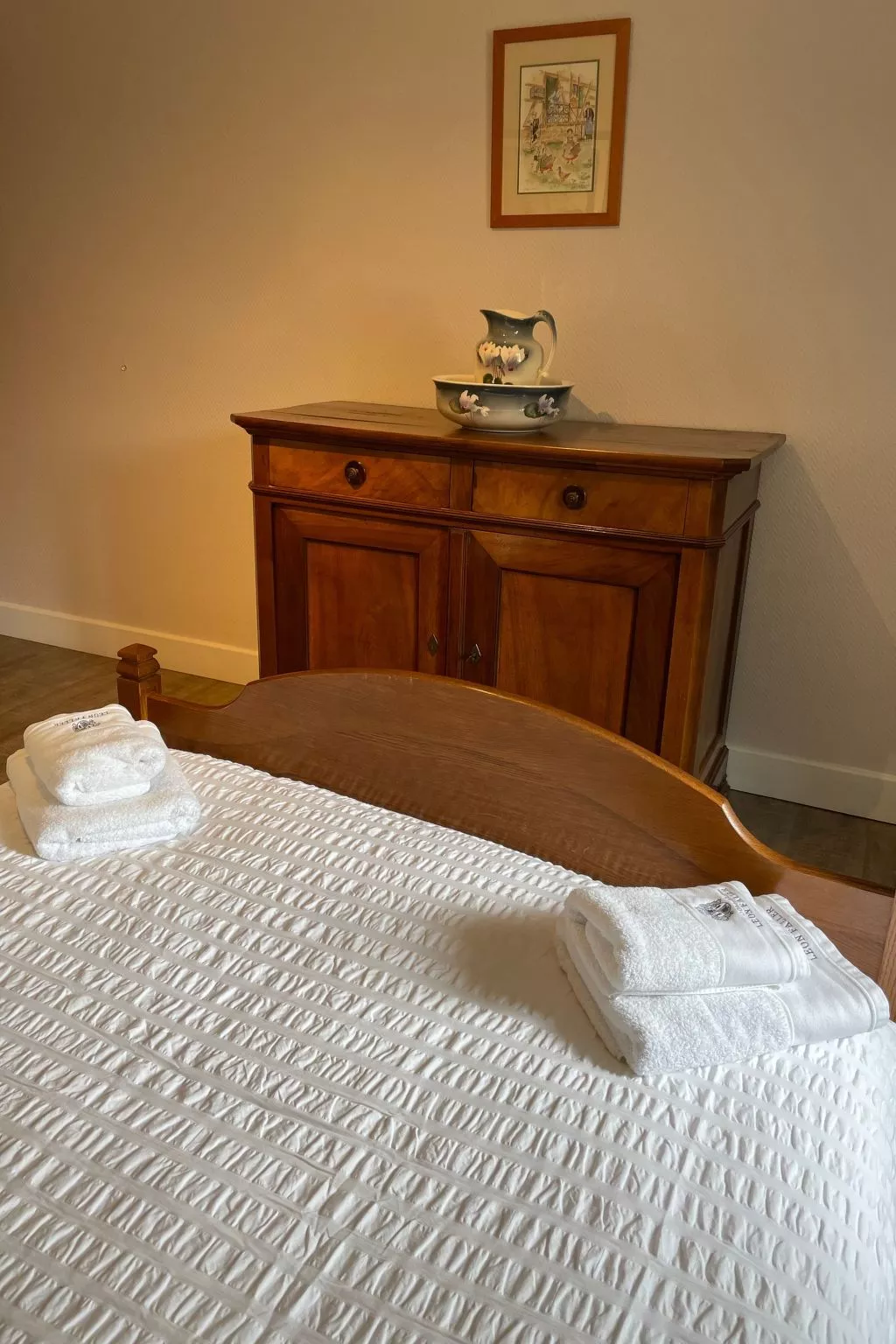 Große Ferienwohnung Gite mit Terrasse-Image-tags.info