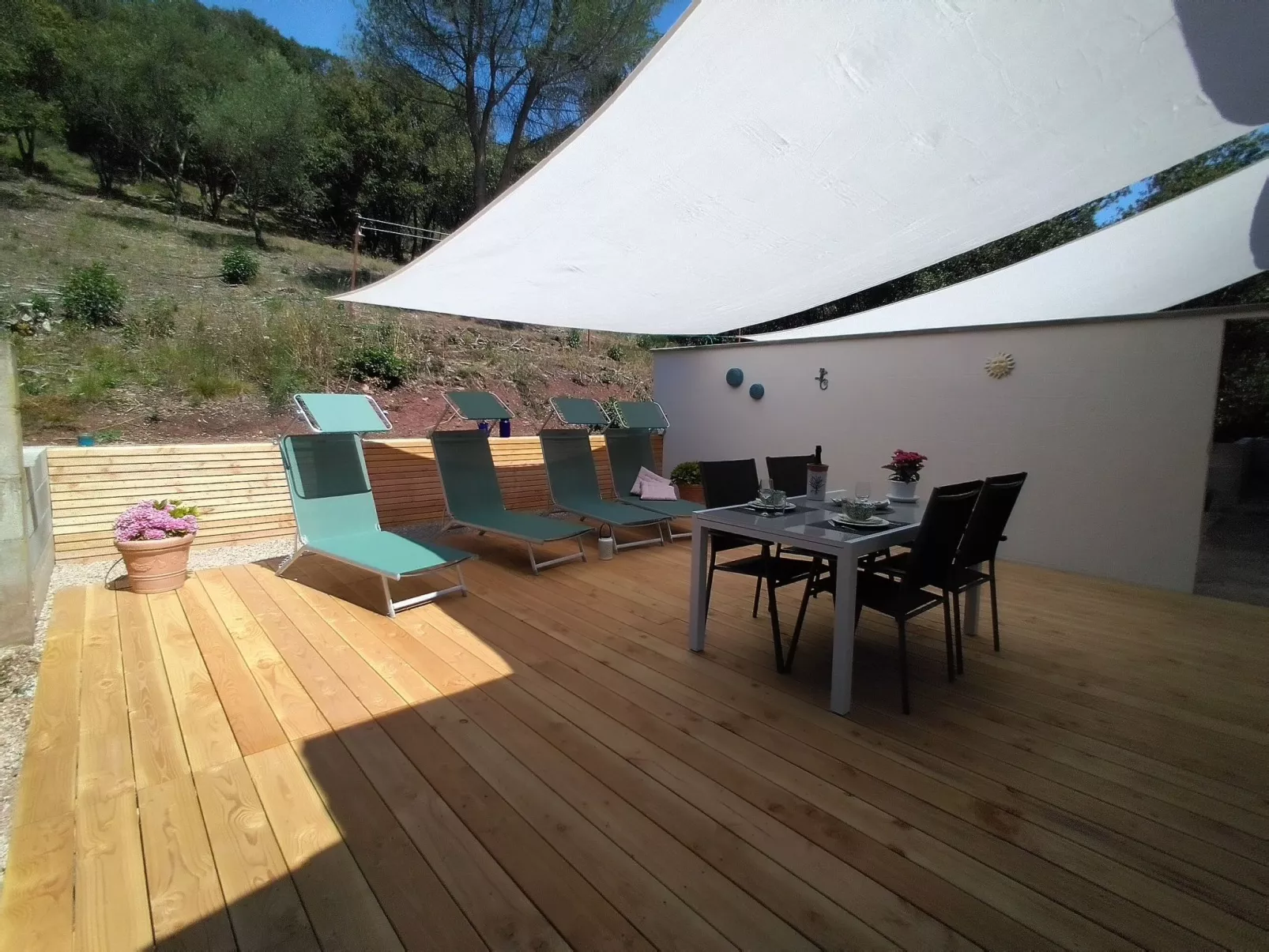 Lucinkas Ferienhaus mit 2 Schlafzimmern-Buiten