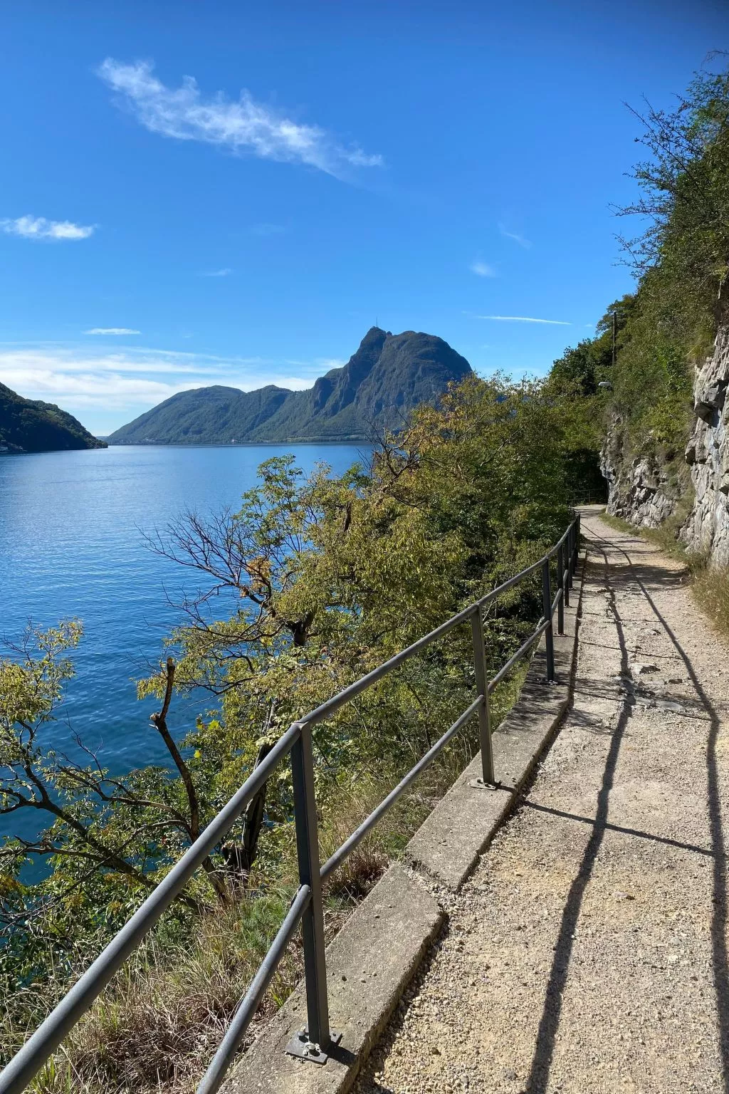 Gartenwohnung im Tessin mit Swimmingpool-Buiten