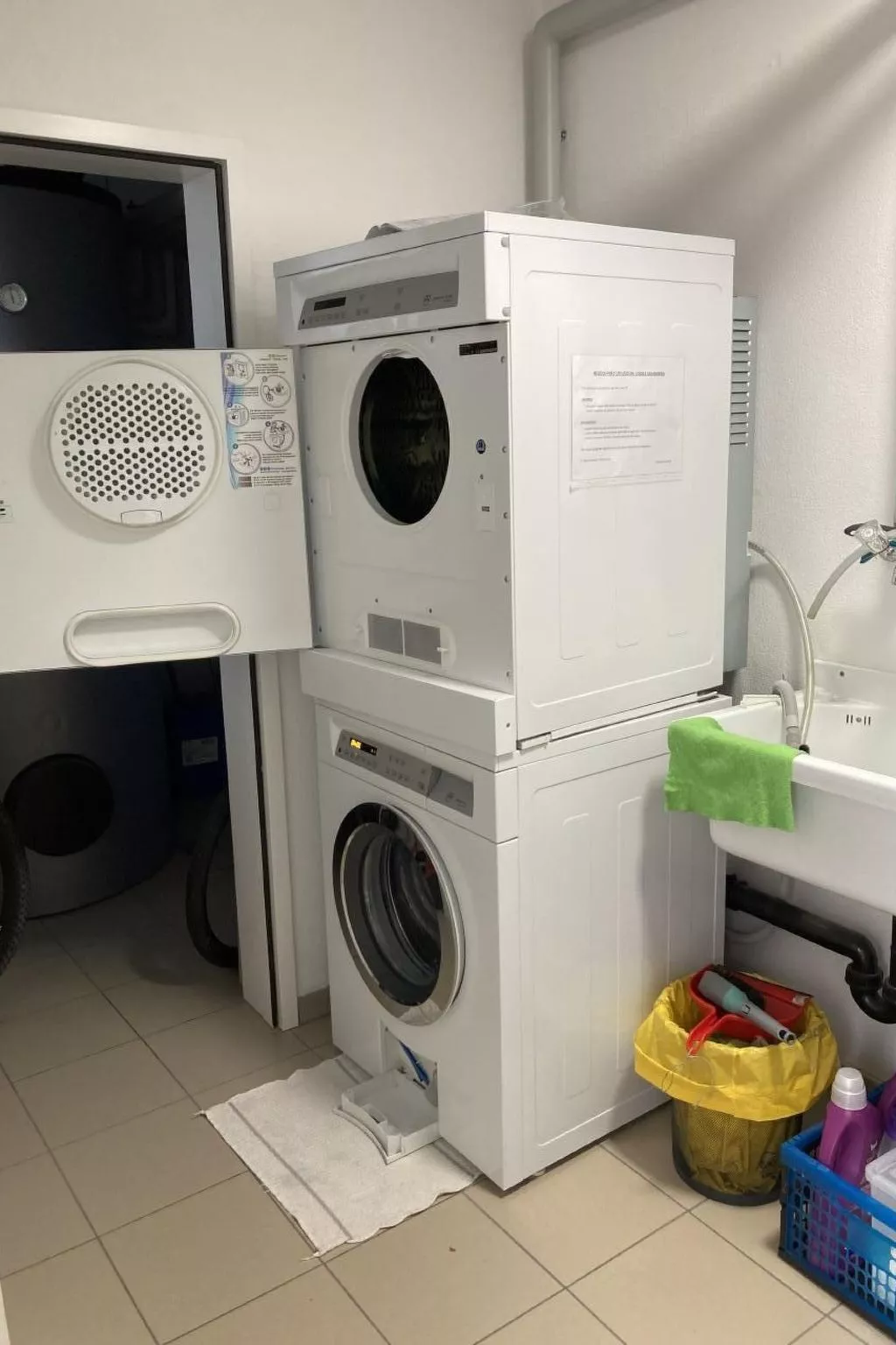 Mit Bergblick-Binnen