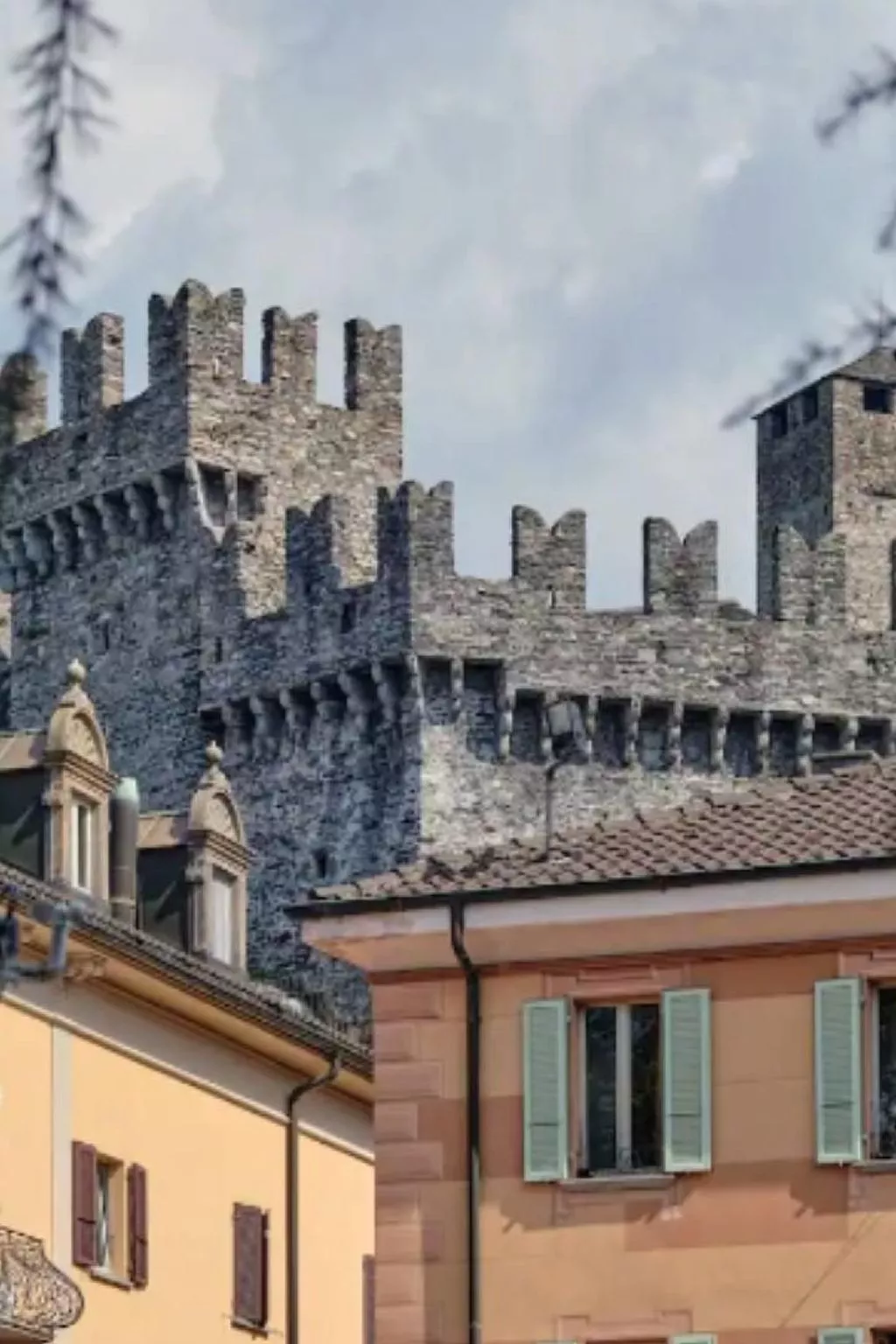 Haus al sasso Bellinzona-Buiten