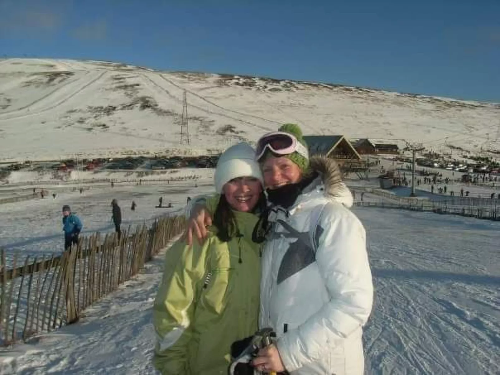 "Der Kornspeicher" mit Terrasse-Buiten