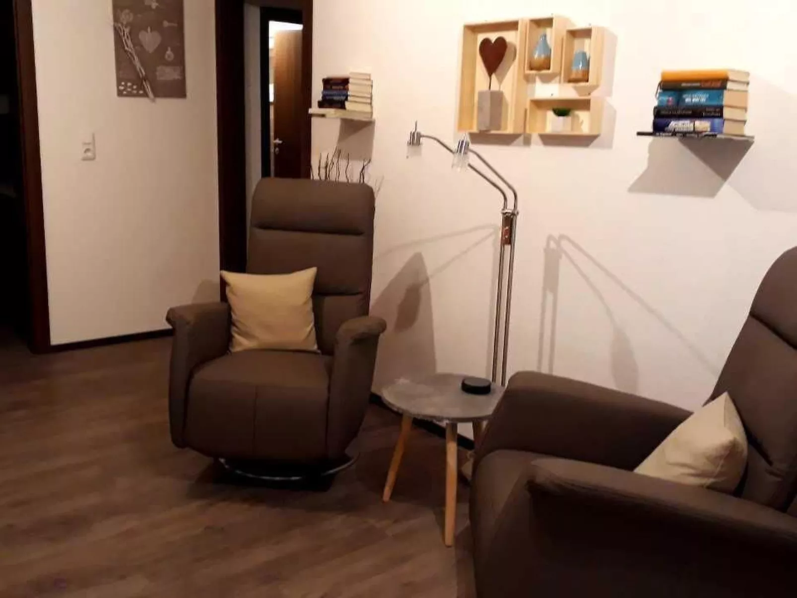 Caro-Image-tags.info