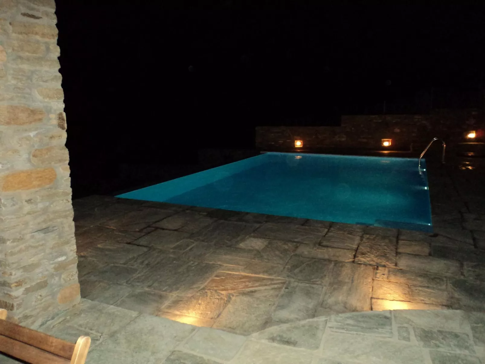 Ferienvilla "Anemos" mit Infinity-Pool-Buiten