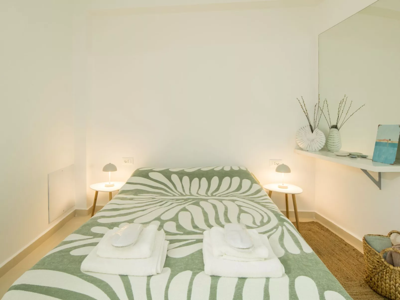 Neue Villa Moments am Meer mit Whirlpool, 50 m zum Strand-Binnen