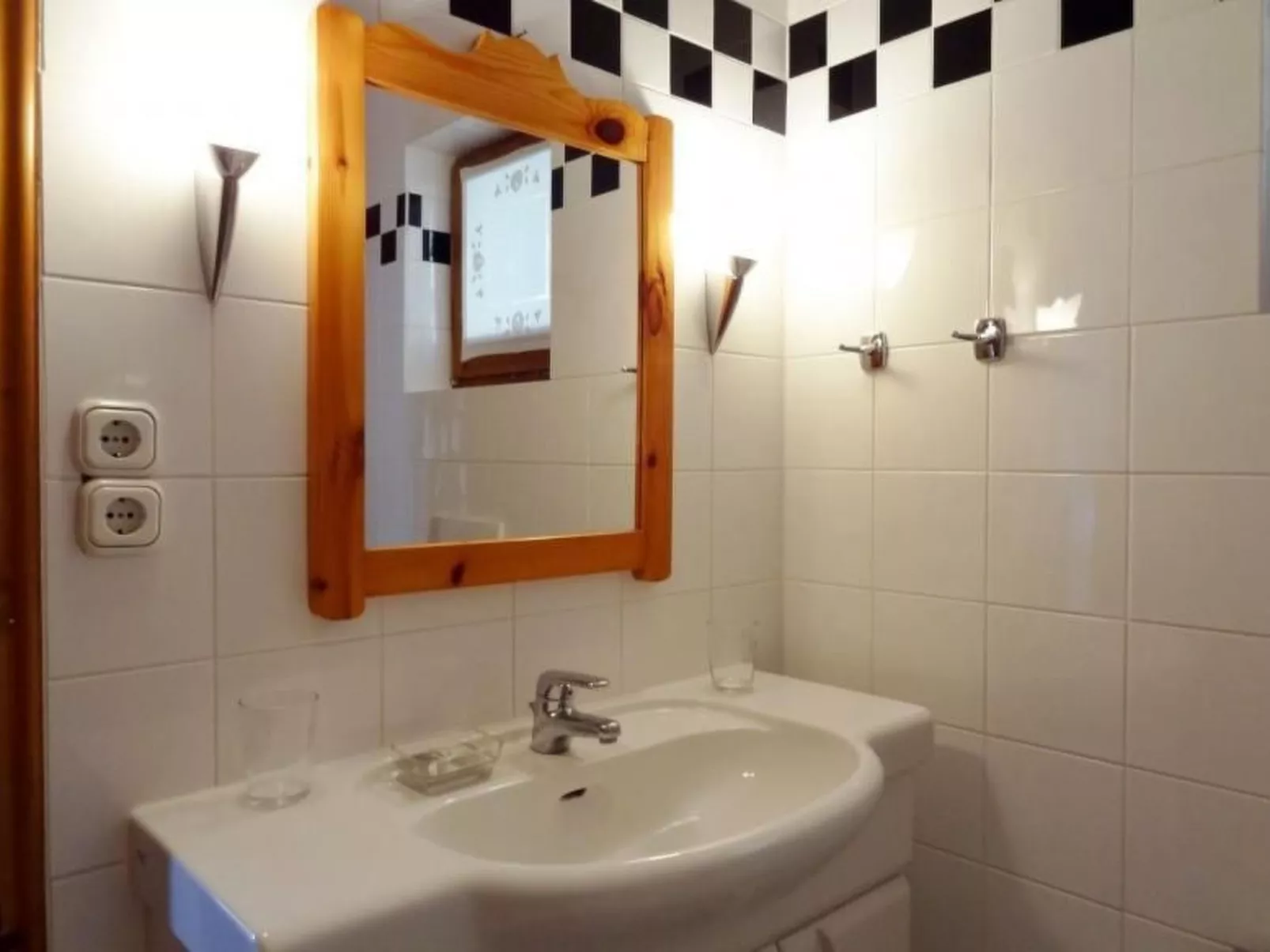 Villa Daphne-Image-tags.info