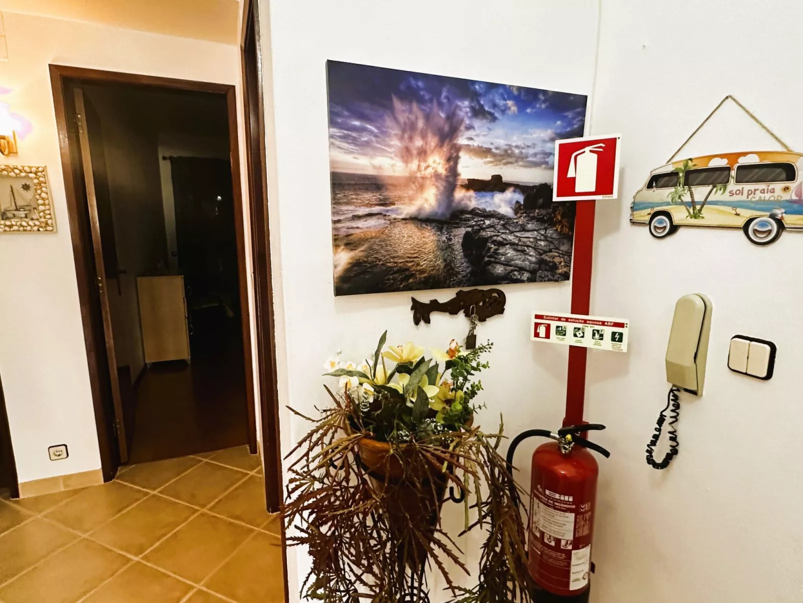 Charles Beach Haus-Binnen