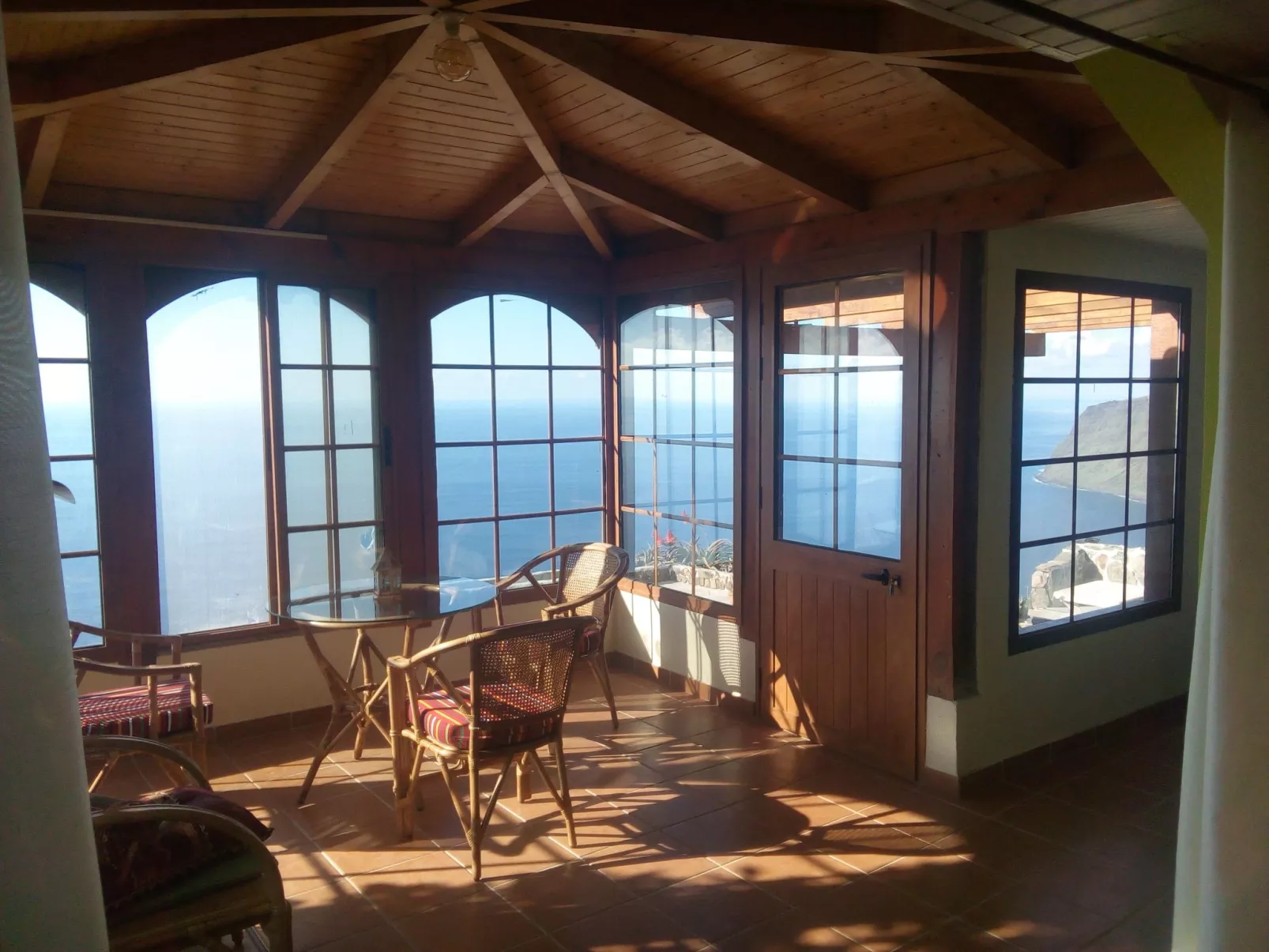 Erdhaus-Image-tags.info